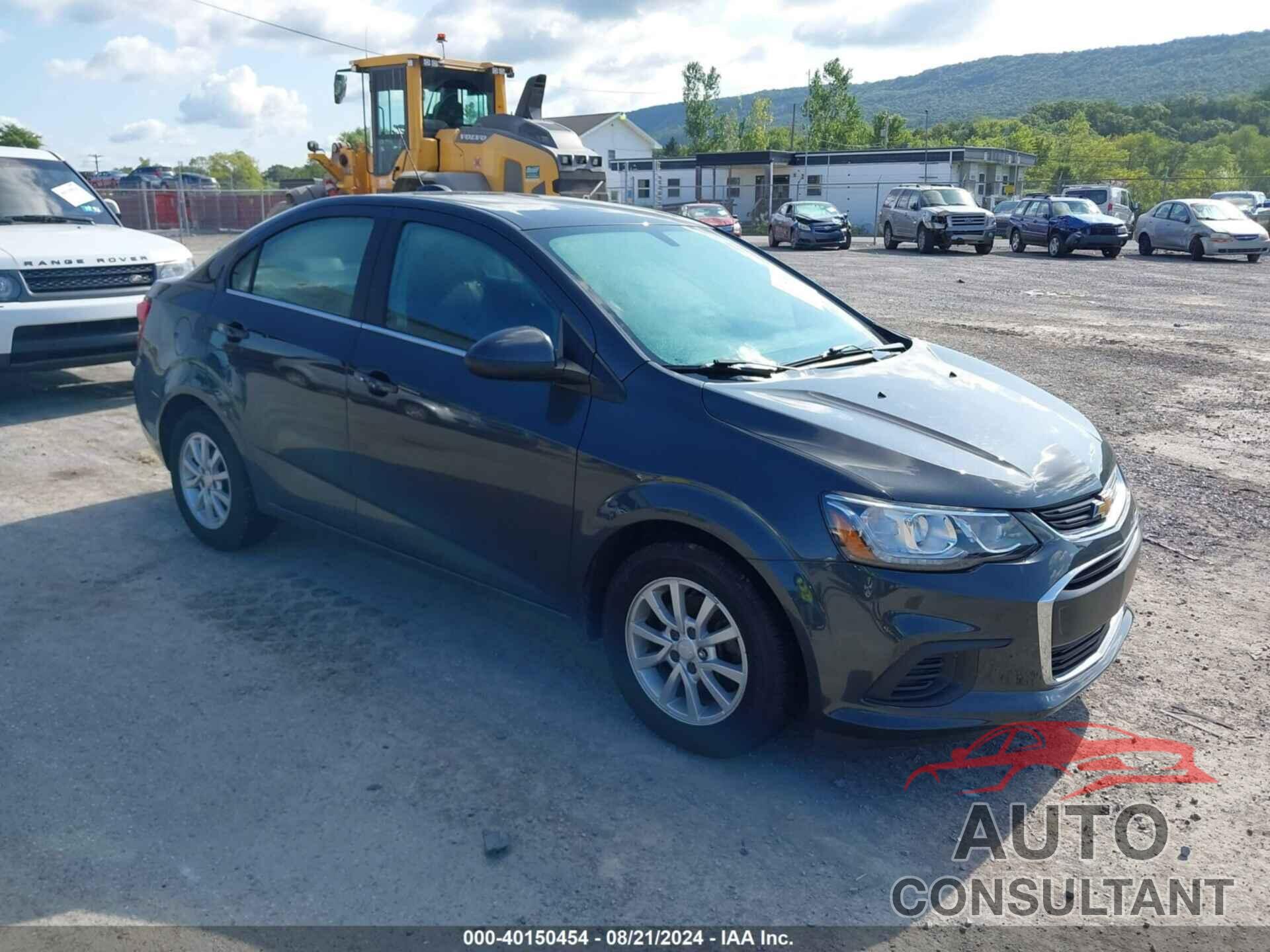 CHEVROLET SONIC 2017 - 1G1JD5SG1H4119771