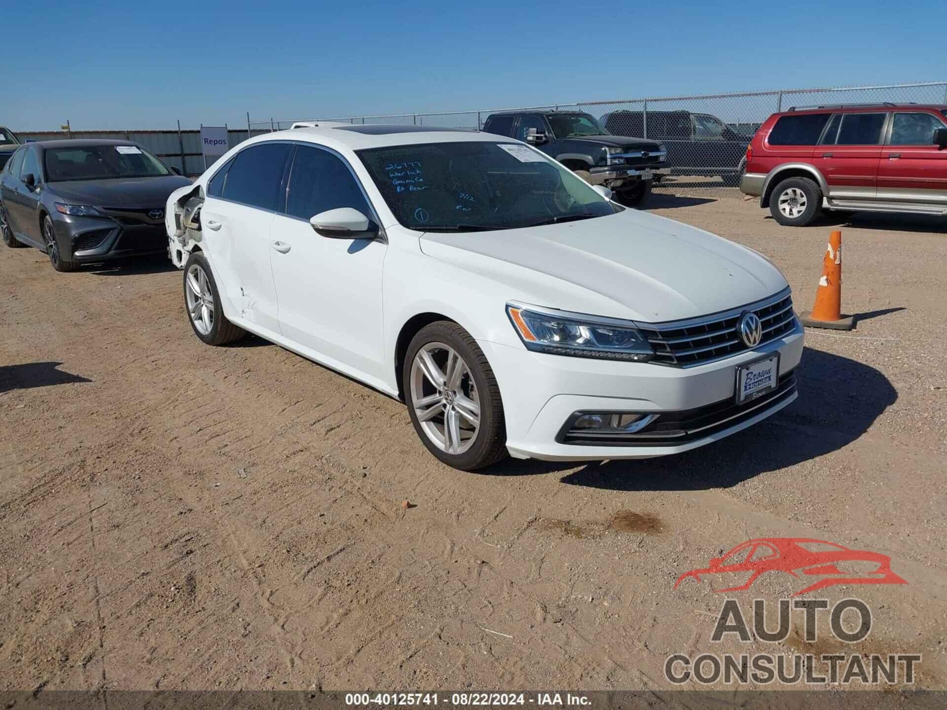 VOLKSWAGEN PASSAT 2018 - 1VWBA7A30JC036579