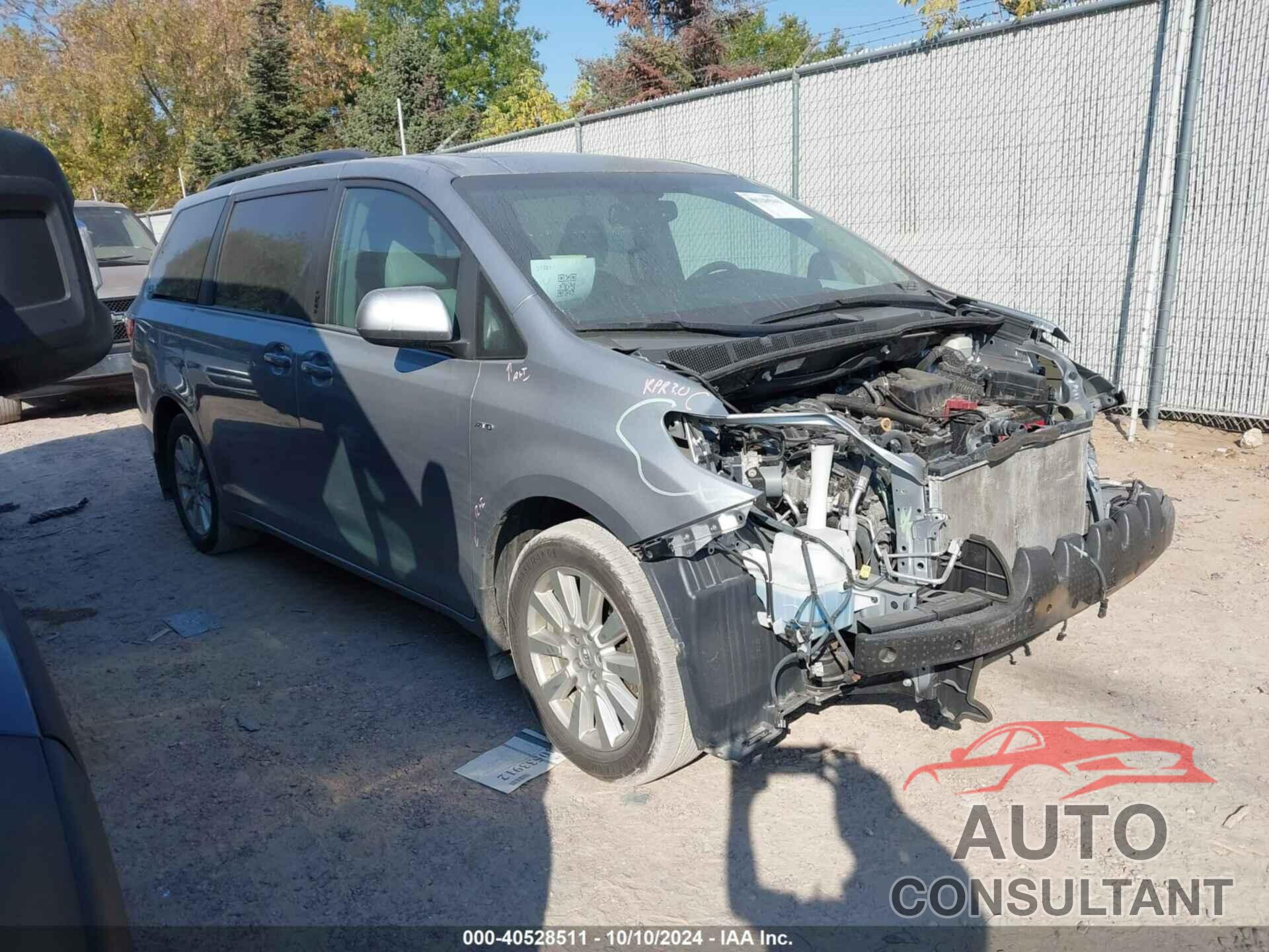 TOYOTA SIENNA 2017 - 5TDDZ3DC5HS166231