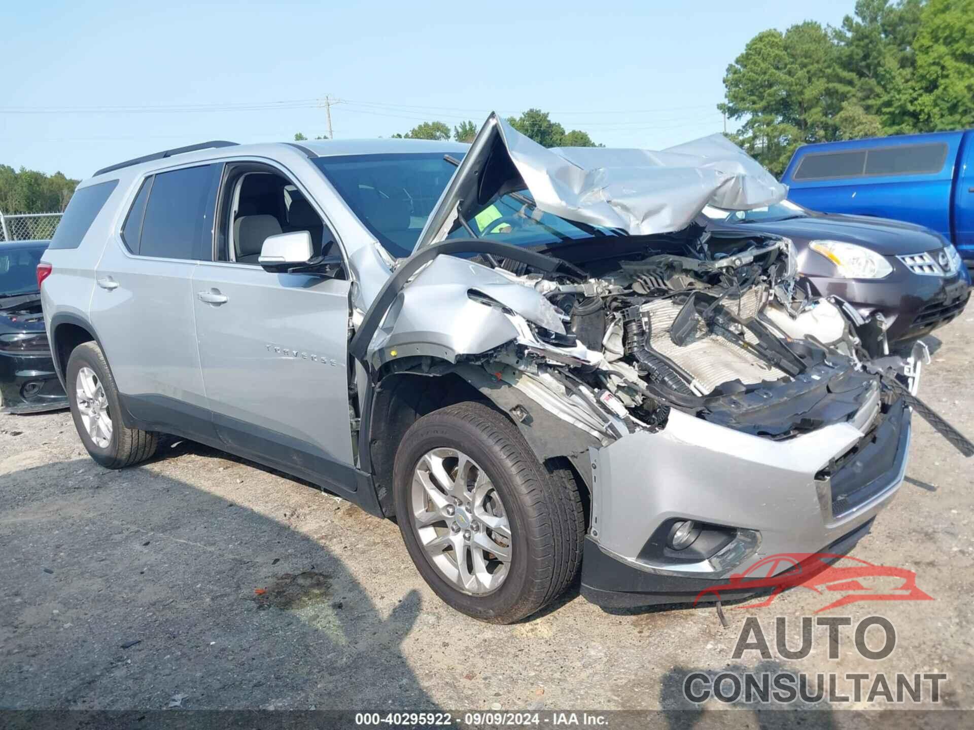 CHEVROLET TRAVERSE 2019 - 1GNERGKW7KJ221279