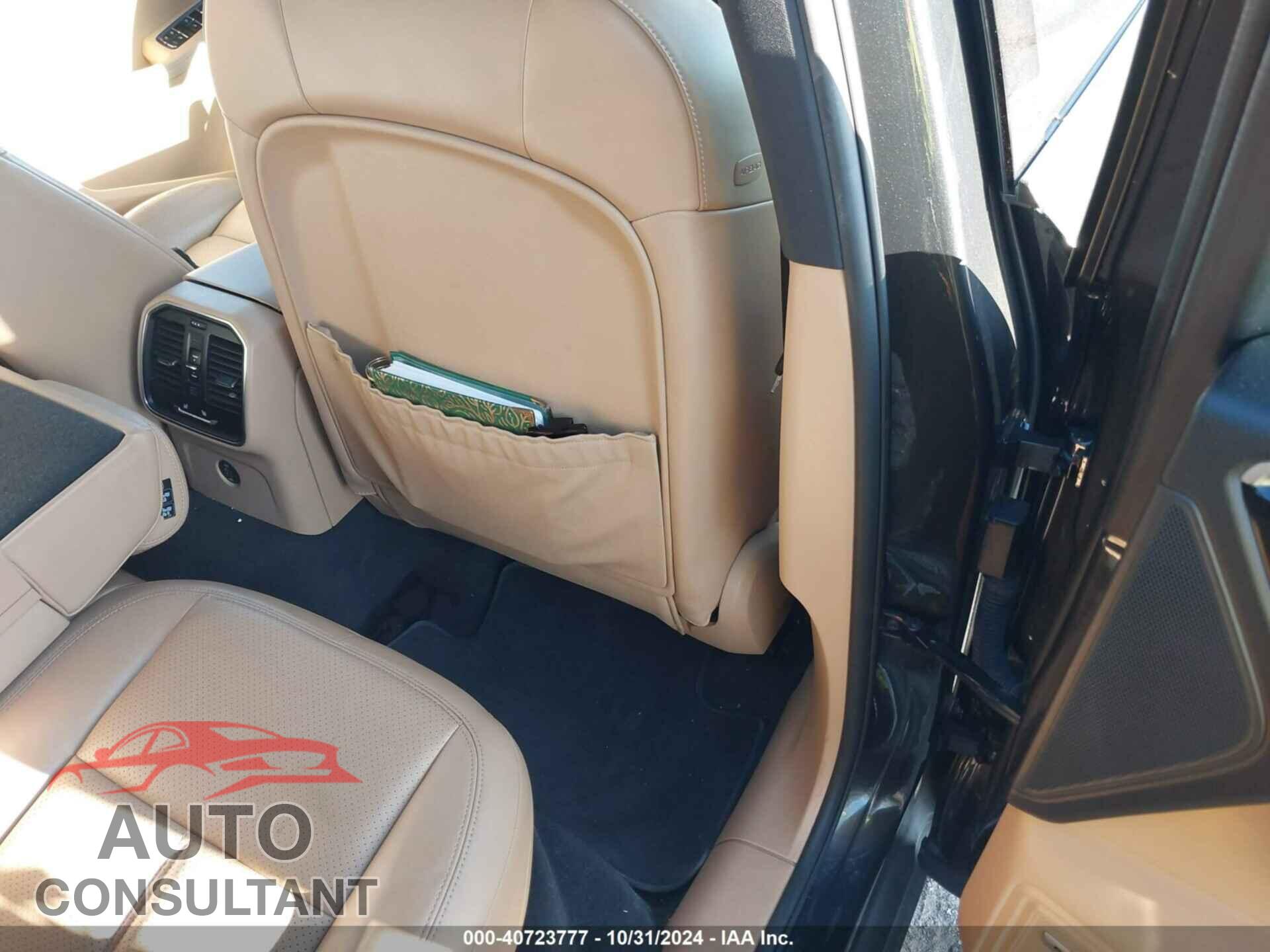 PORSCHE MACAN 2018 - WP1AA2A59JLB15380