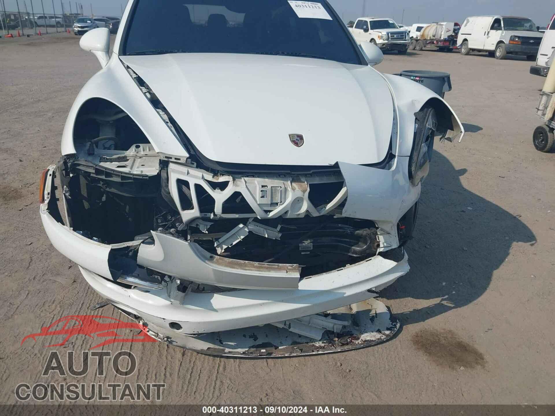 PORSCHE CAYENNE 2013 - WP1AA2A23DLA01689