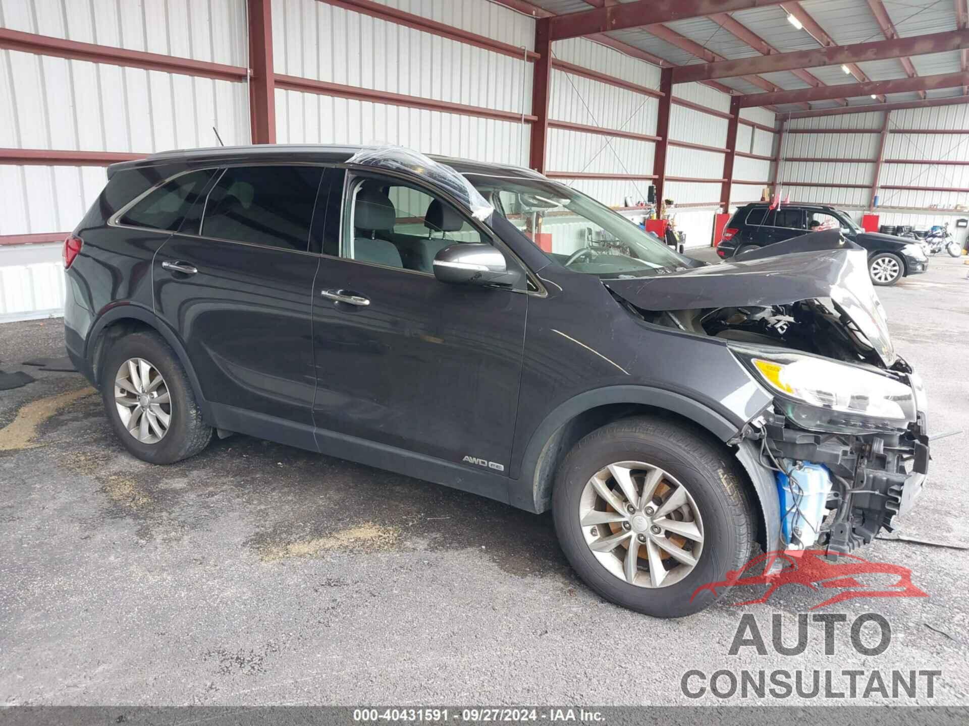 KIA SORENTO 2018 - 5XYPGDA57JG368019