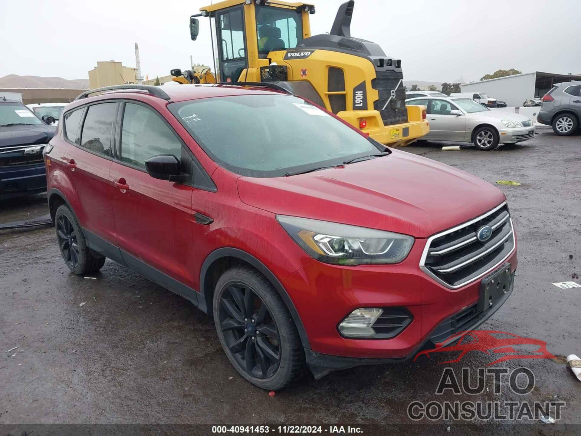 FORD ESCAPE 2017 - 1FMCU9G9XHUB58887