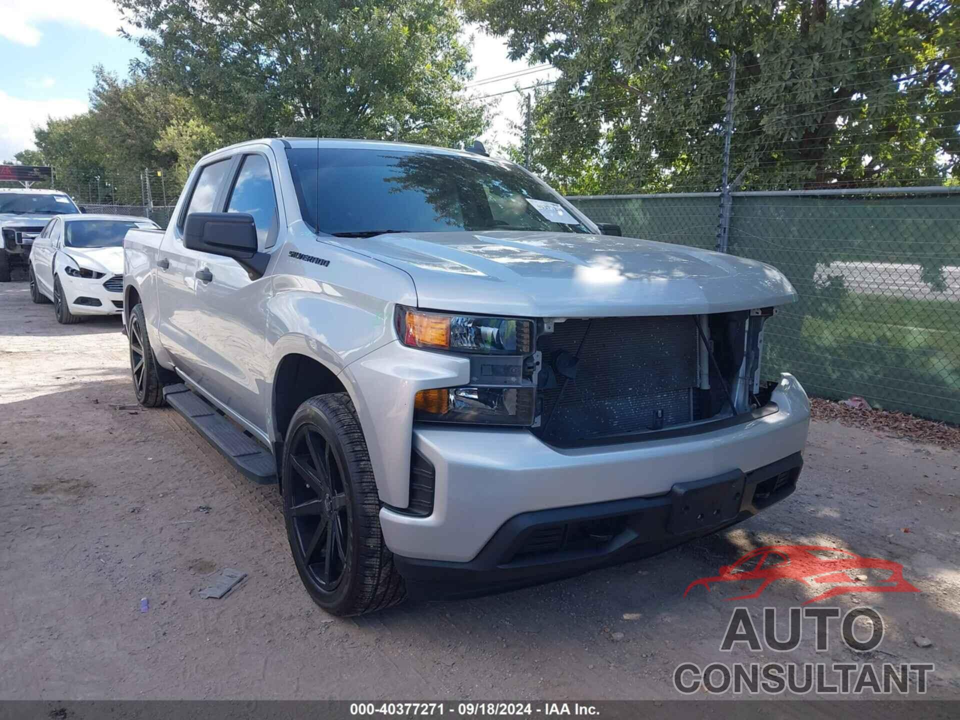 CHEVROLET SILVERADO 1500 2021 - 1GCPWBEH8MZ133212