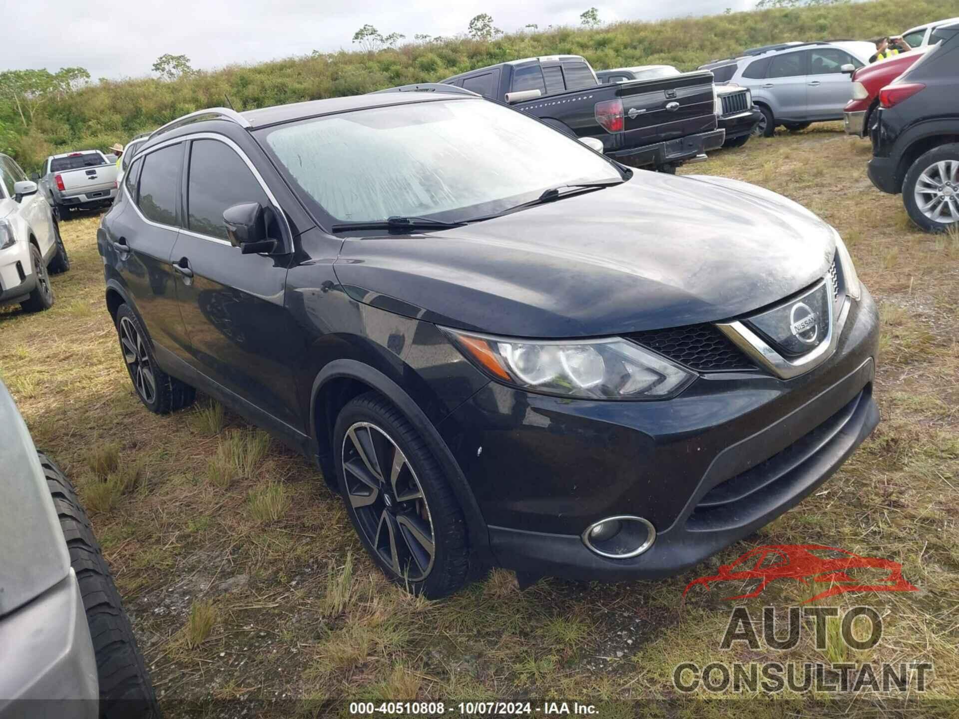 NISSAN ROGUE SPORT 2018 - JN1BJ1CR4JW285213