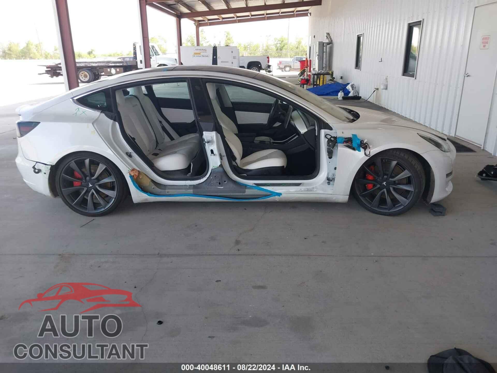 TESLA MODEL 3 2020 - 5YJ3E1EC7LF642289