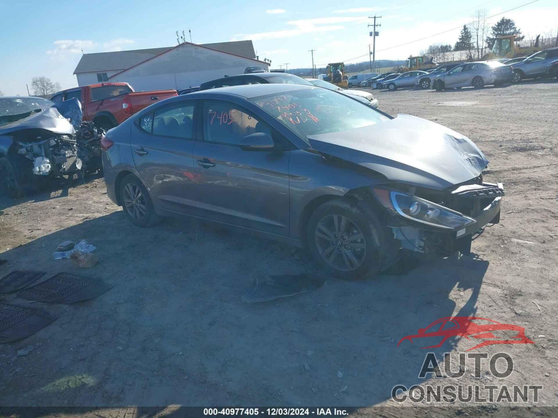 HYUNDAI ELANTRA 2018 - 5NPD84LF8JH304098