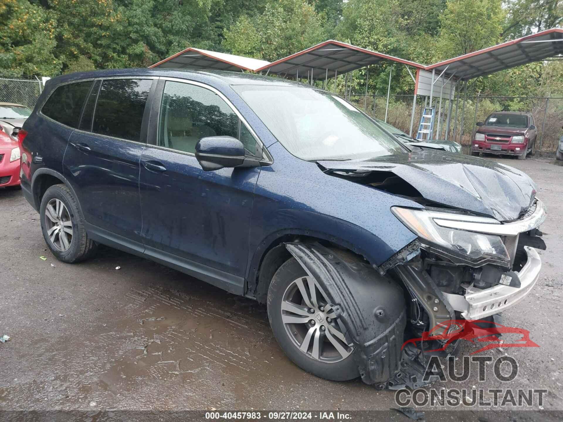 HONDA PILOT 2017 - 5FNYF6H39HB052176