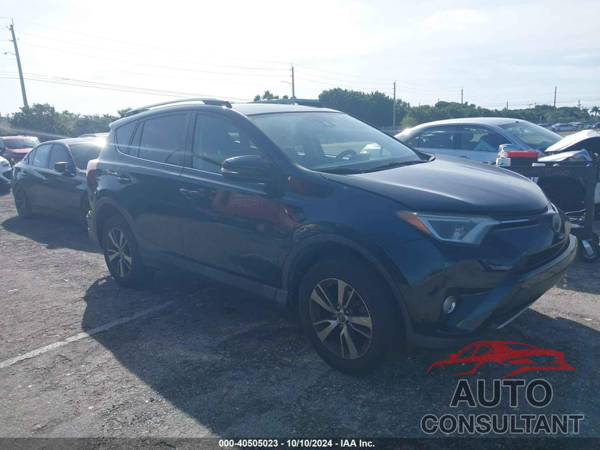 TOYOTA RAV4 2018 - JTMWFREV3JJ744849