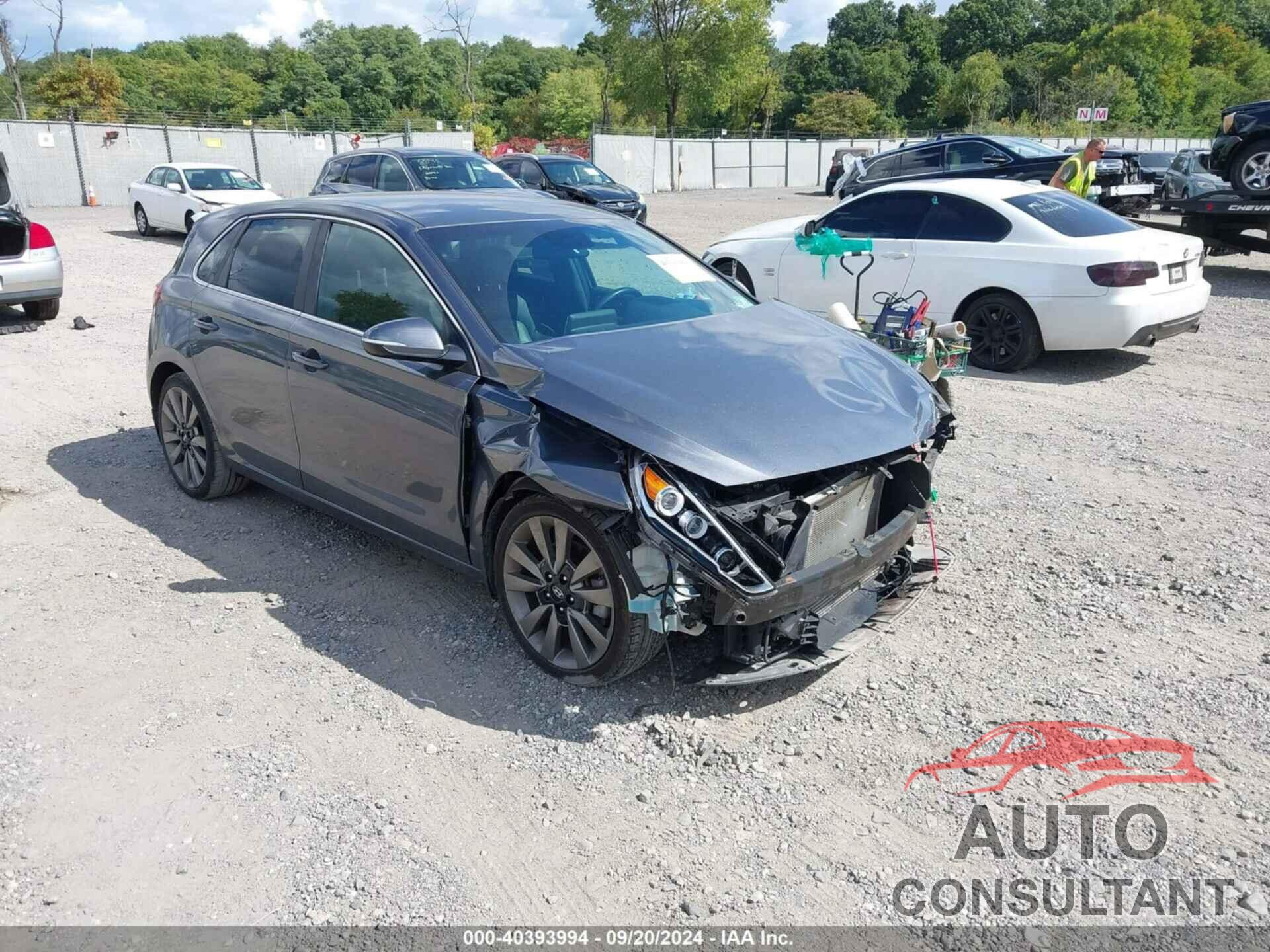 HYUNDAI ELANTRA GT 2018 - KMHH55LC9JU037612