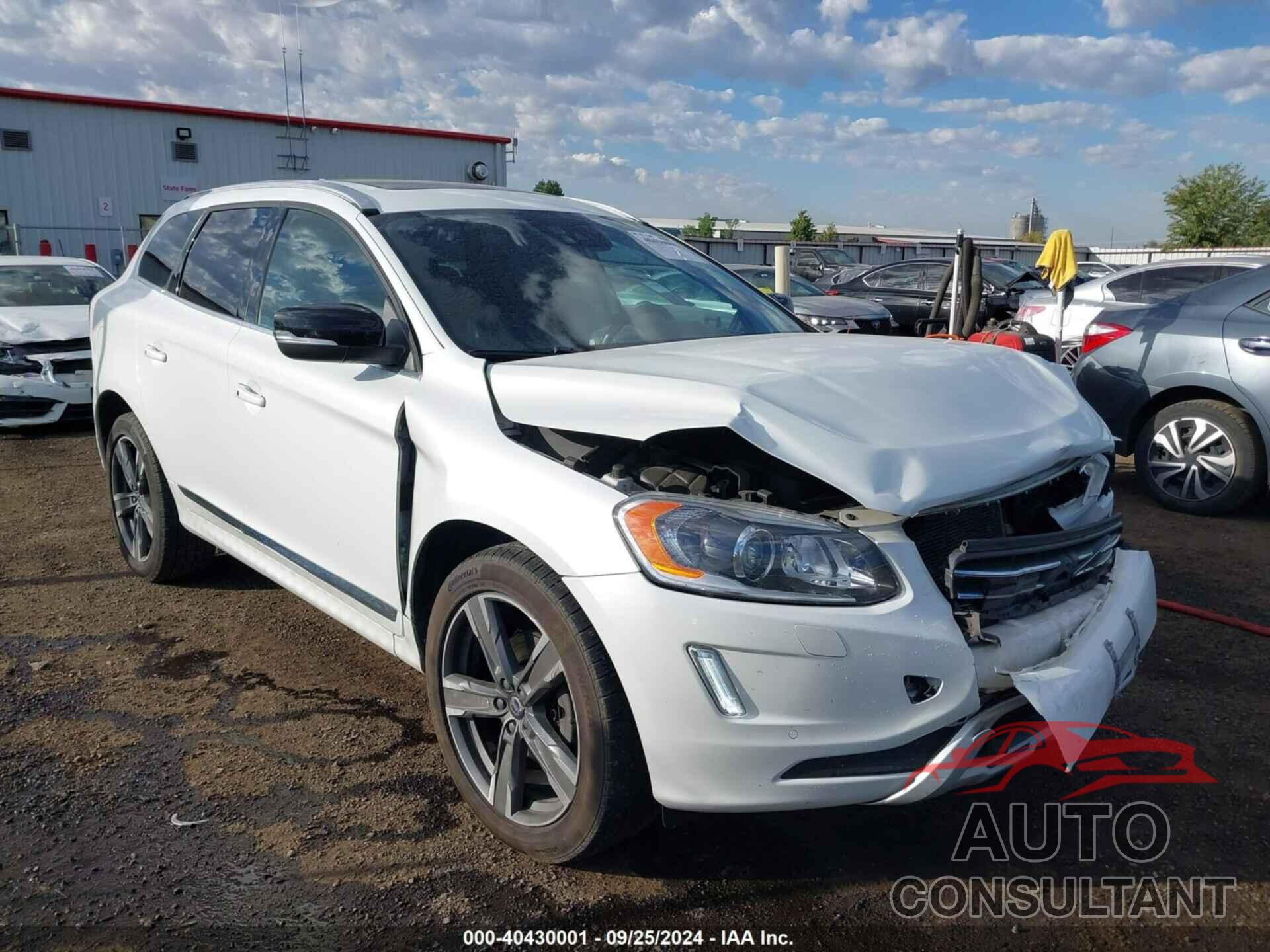 VOLVO XC60 2017 - YV440MRR4H2193065