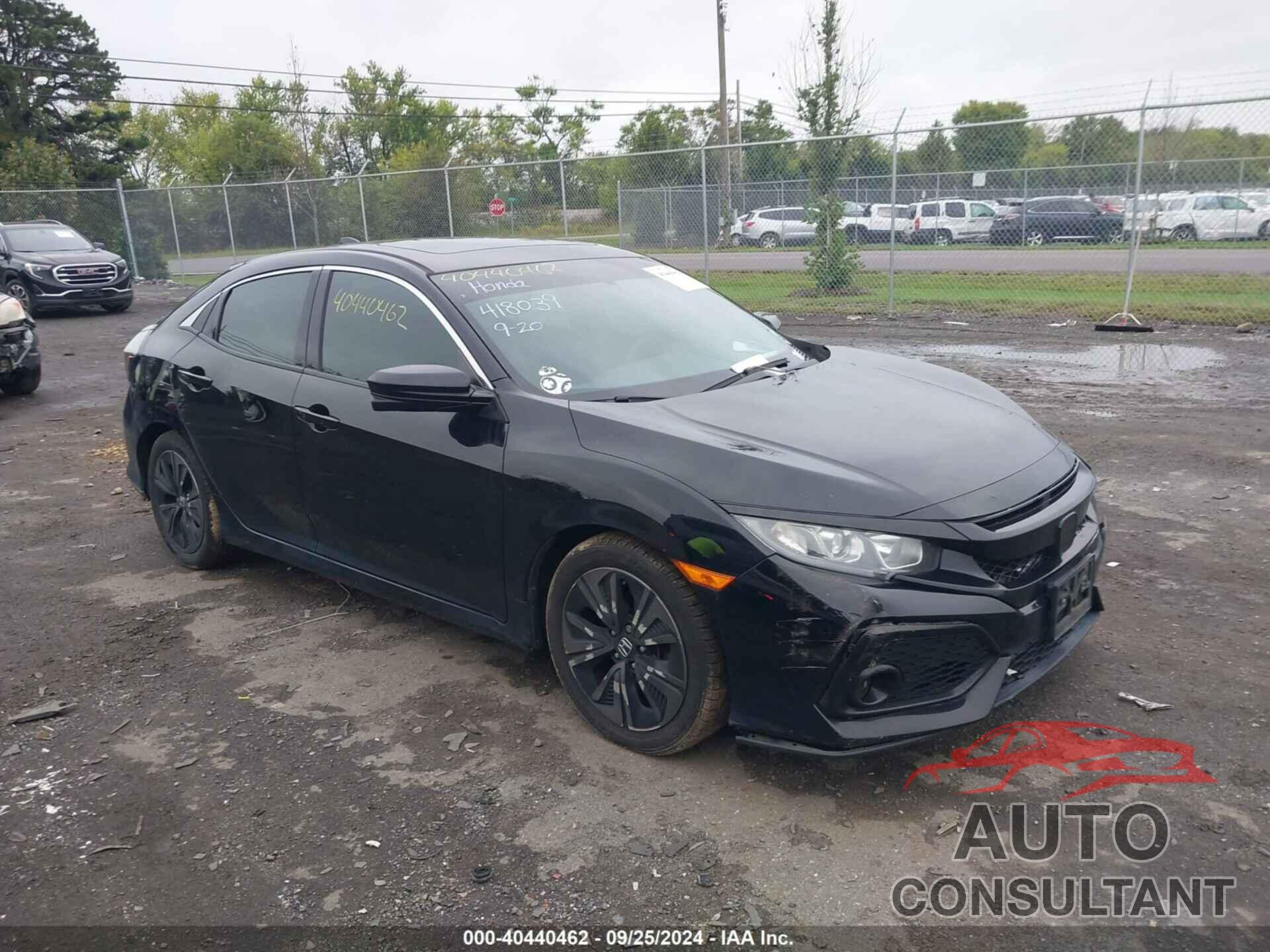HONDA CIVIC 2017 - SHHFK7H56HU409046
