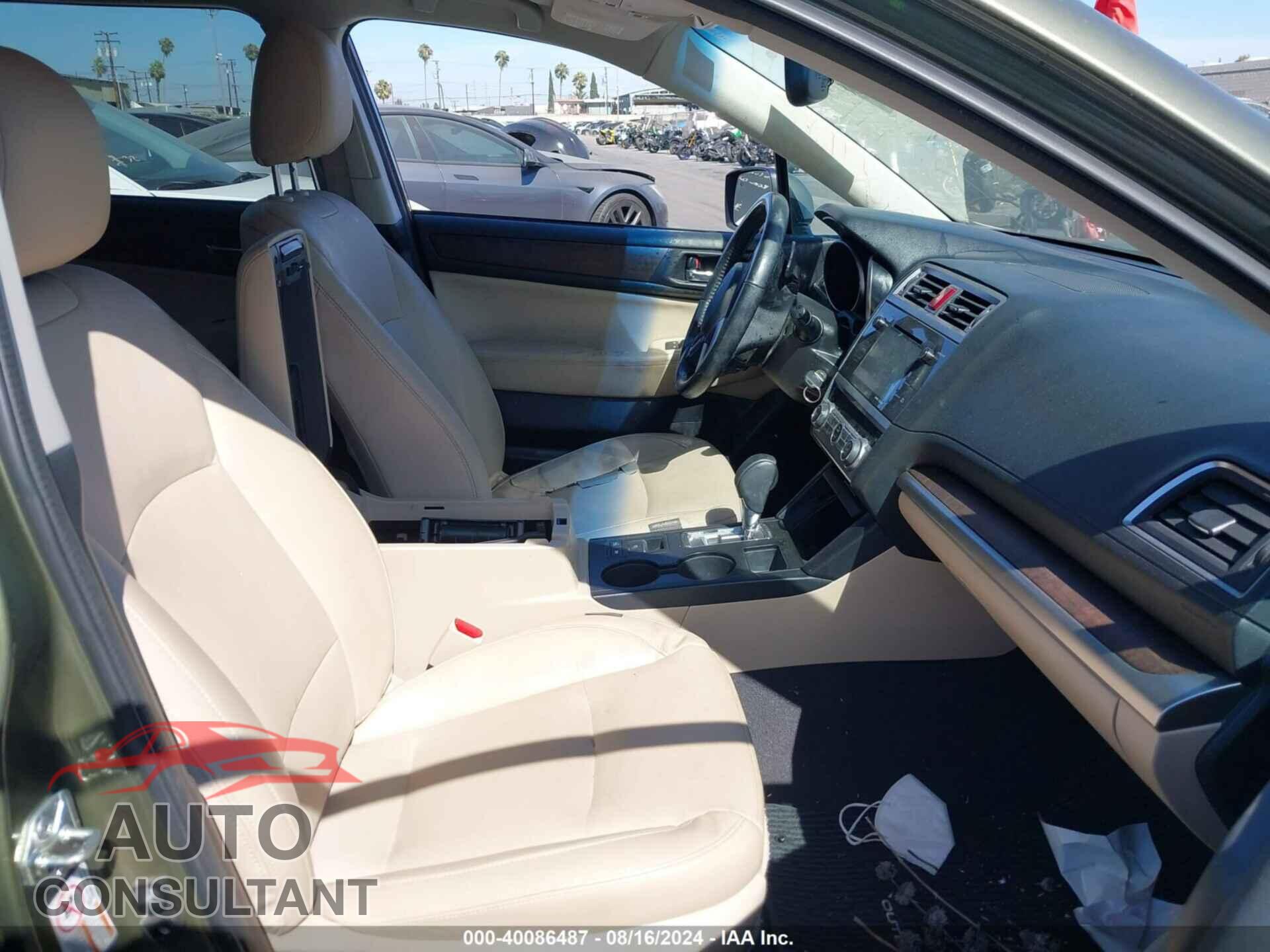 SUBARU OUTBACK 2016 - 4S4BSAJC8G3277856