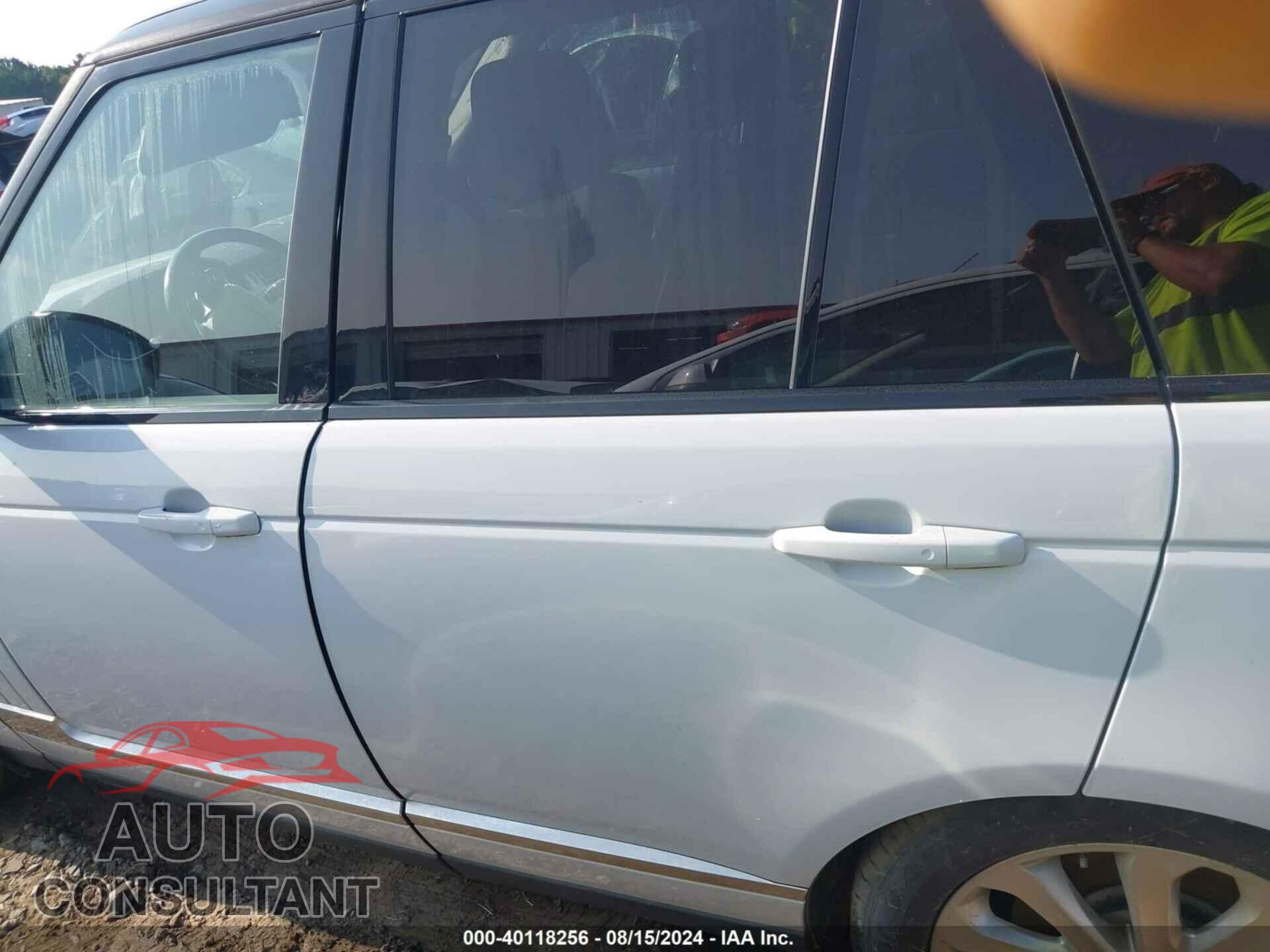 LAND ROVER RANGE ROVER 2016 - SALGS2VF9GA253588