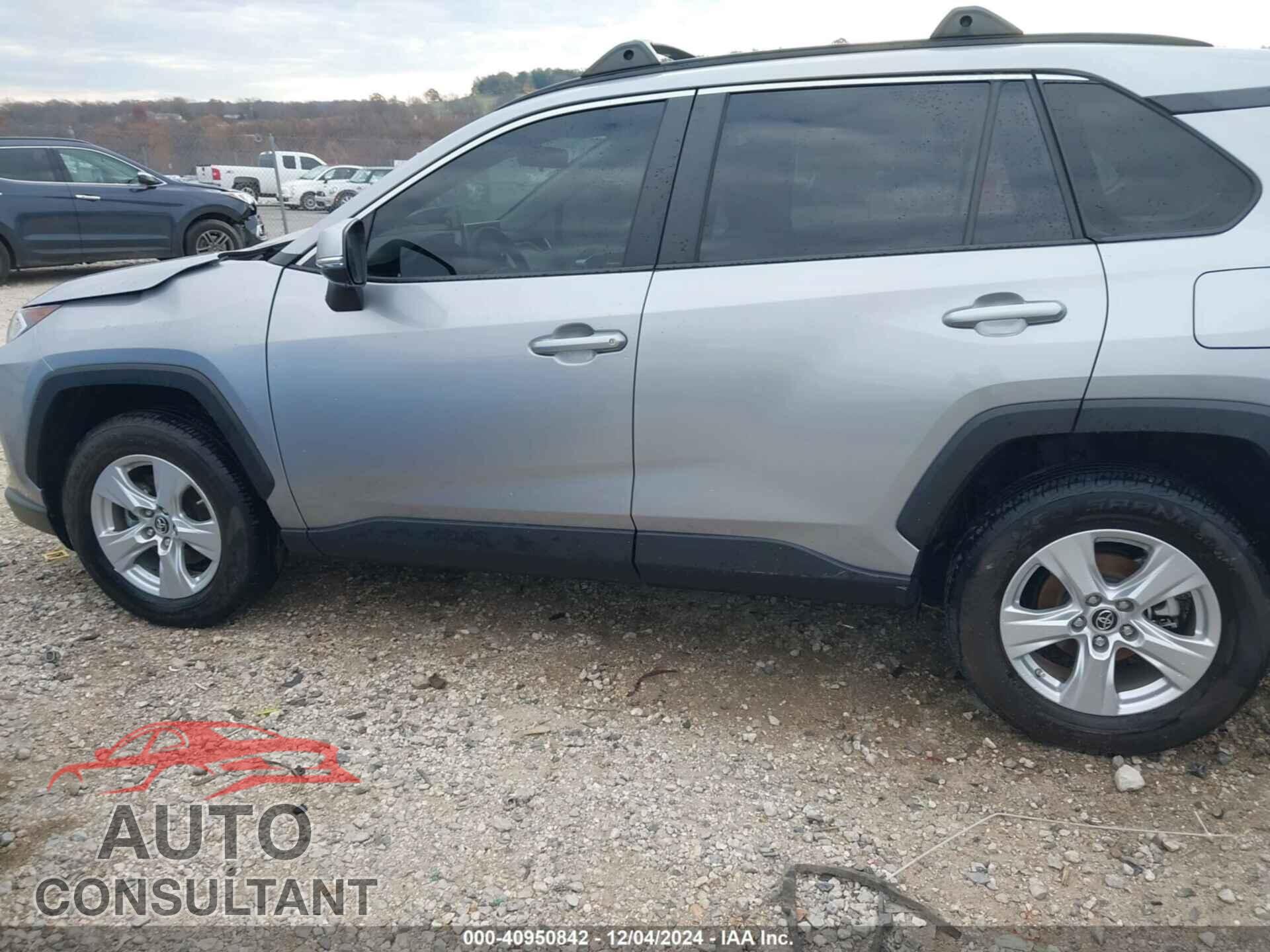 TOYOTA RAV4 2019 - JTMP1RFVXKD016186