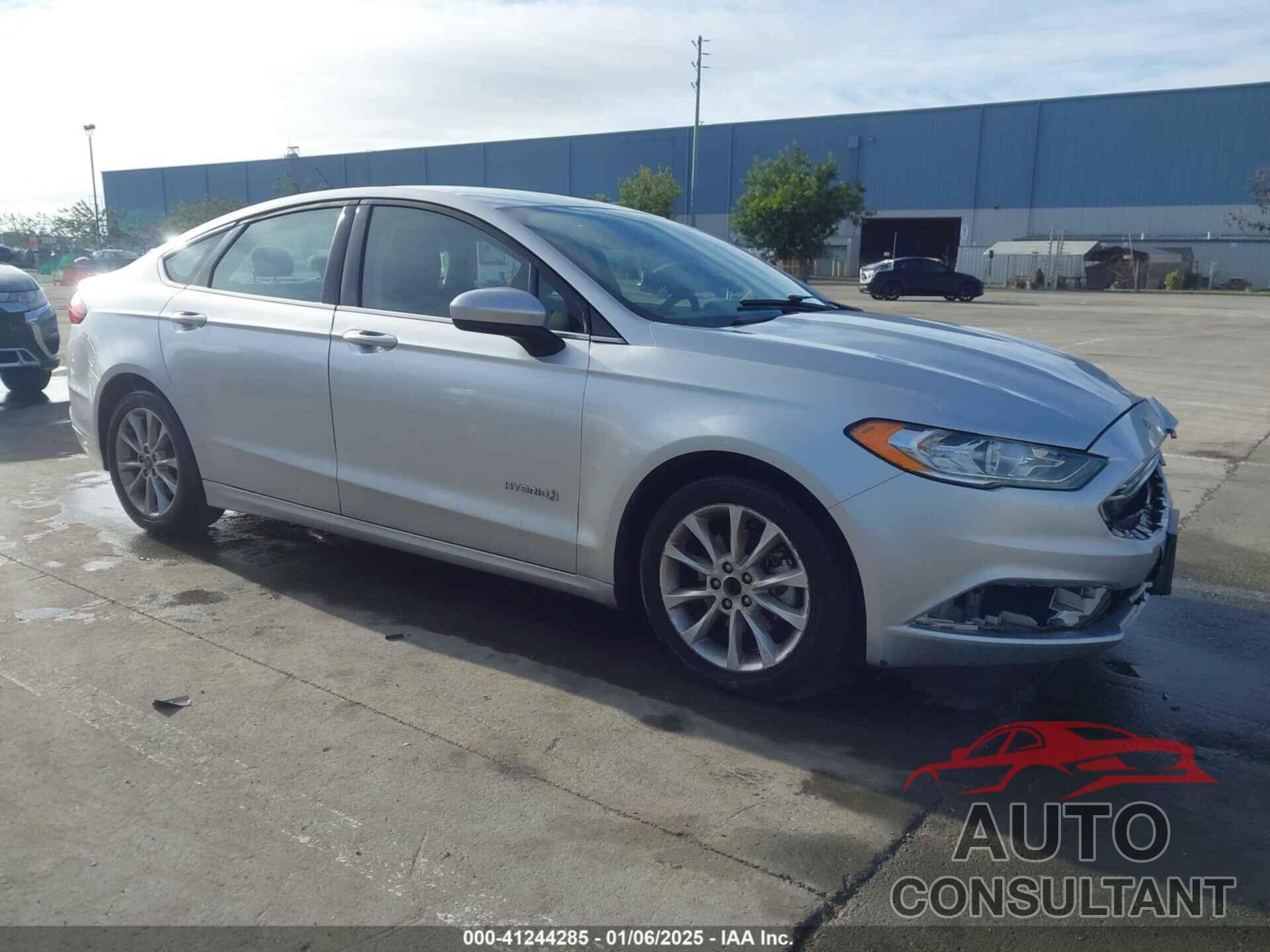 FORD FUSION HYBRID 2017 - 3FA6P0LU1HR260882