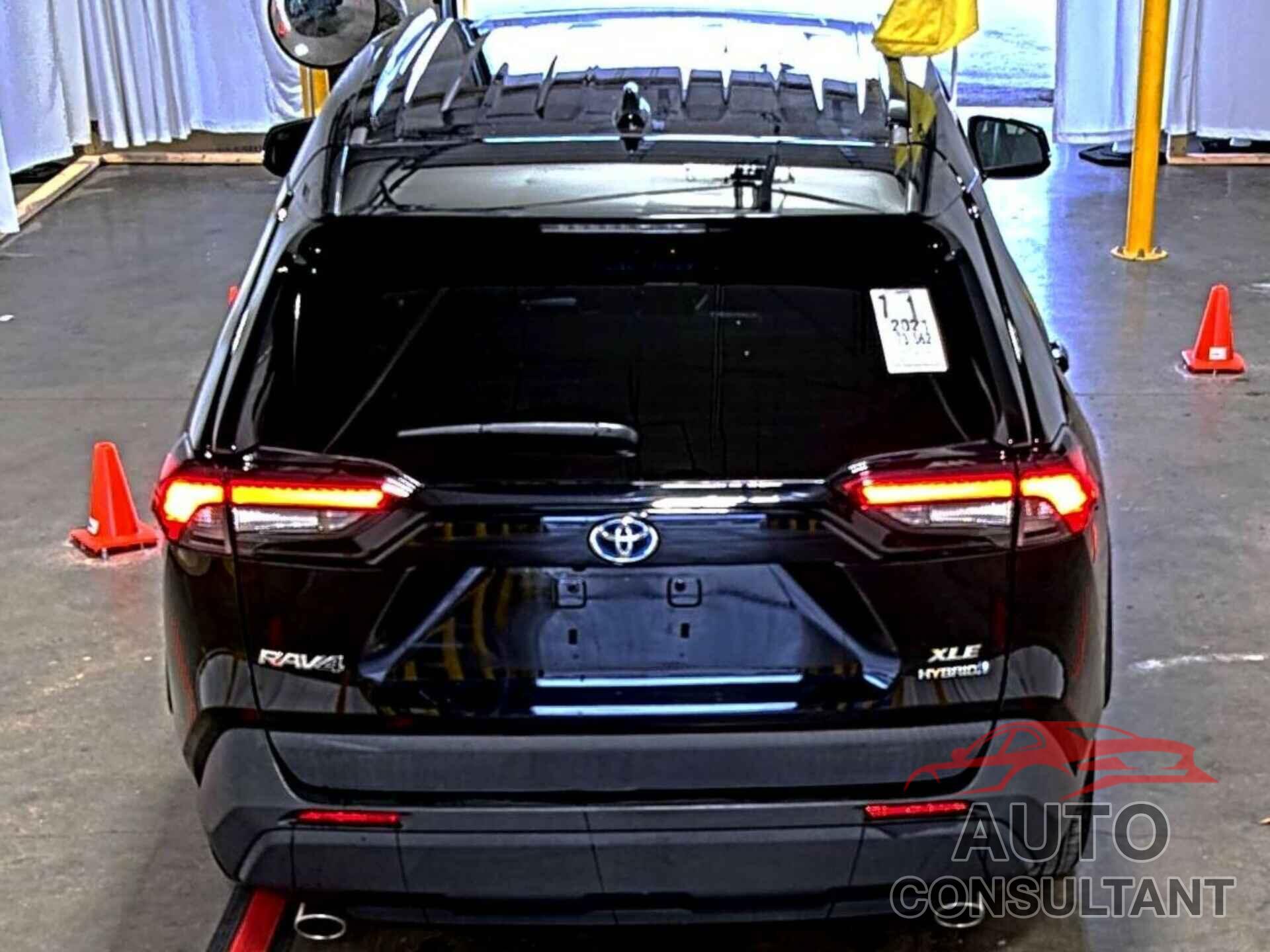 TOYOTA RAV4 HYBRID 2021 - 4T3B6RFV5MU032541