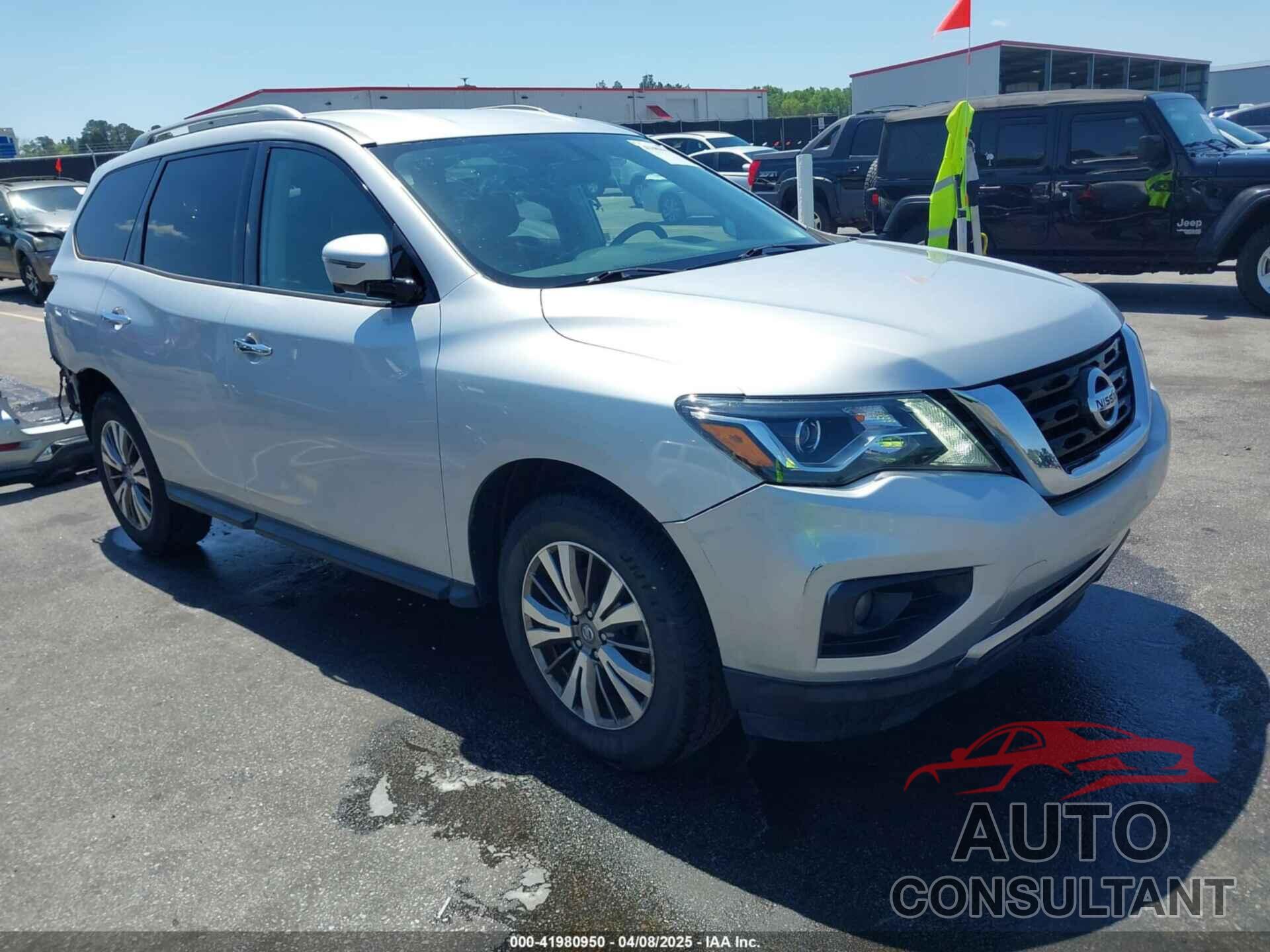NISSAN PATHFINDER 2019 - 5N1DR2MM7KC612970