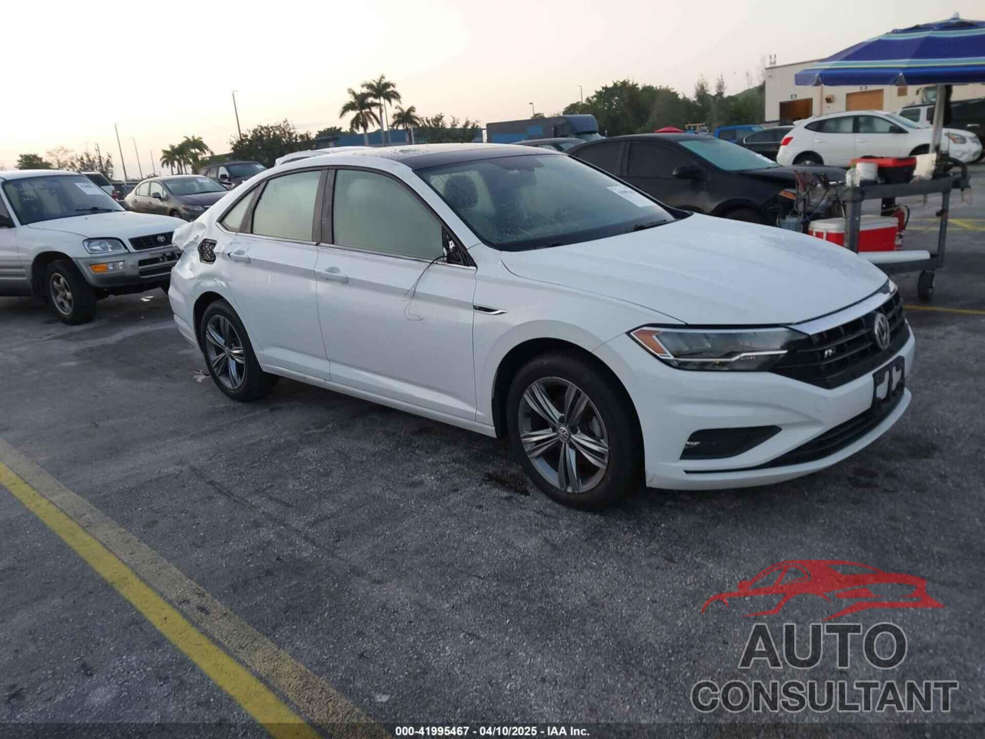 VOLKSWAGEN JETTA 2019 - 3VWC57BU1KM081286