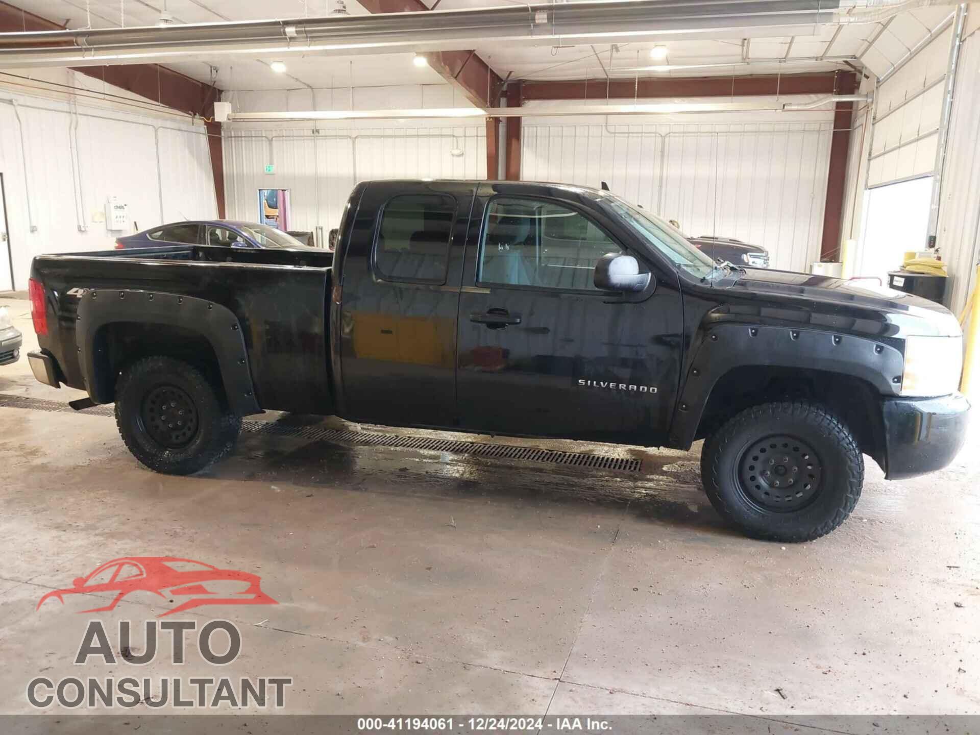 CHEVROLET SILVERADO 1500 2011 - 1GCRKREA0BZ341663