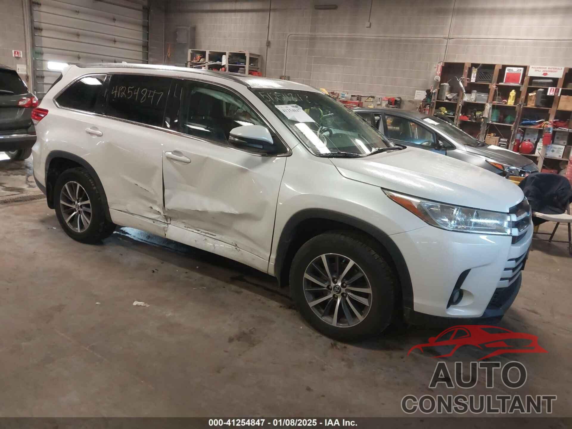 TOYOTA HIGHLANDER 2017 - 5TDJZRFH3HS368760