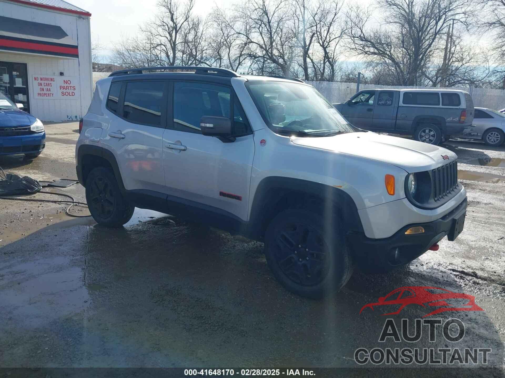JEEP RENEGADE 2018 - ZACCJBCB6JPH69309