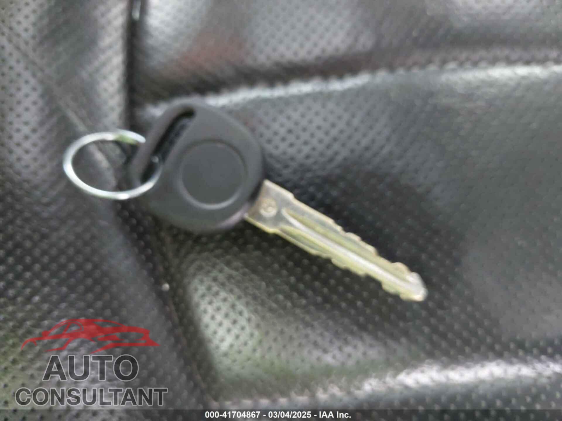 CHEVROLET TRAVERSE 2013 - 1GNKVLKD5DJ200021