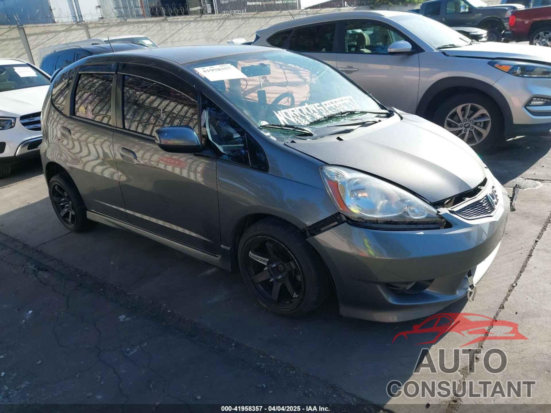 HONDA FIT 2011 - JHMGE8H55BC026799