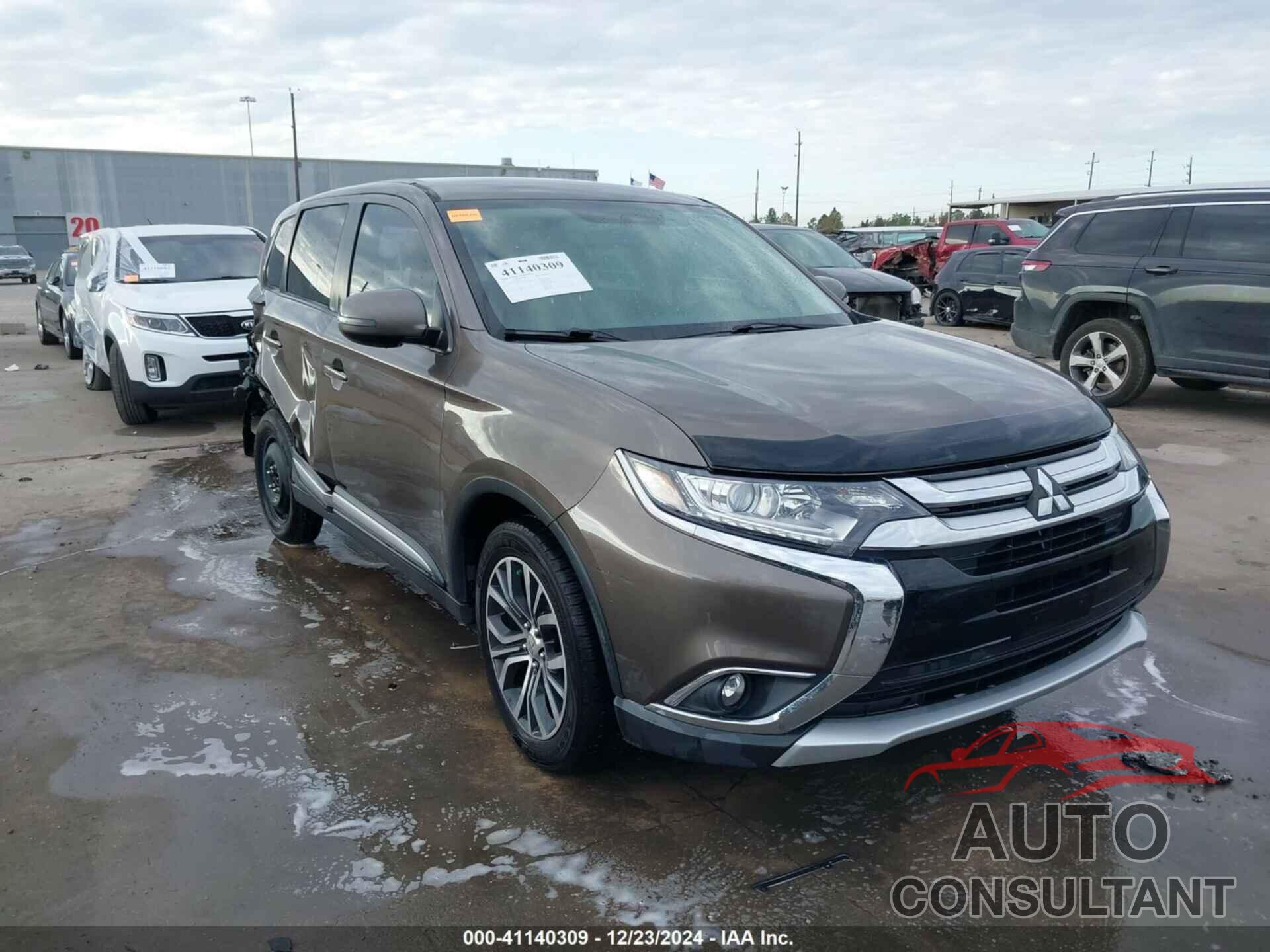 MITSUBISHI OUTLANDER 2017 - JA4AD3A35HZ055807