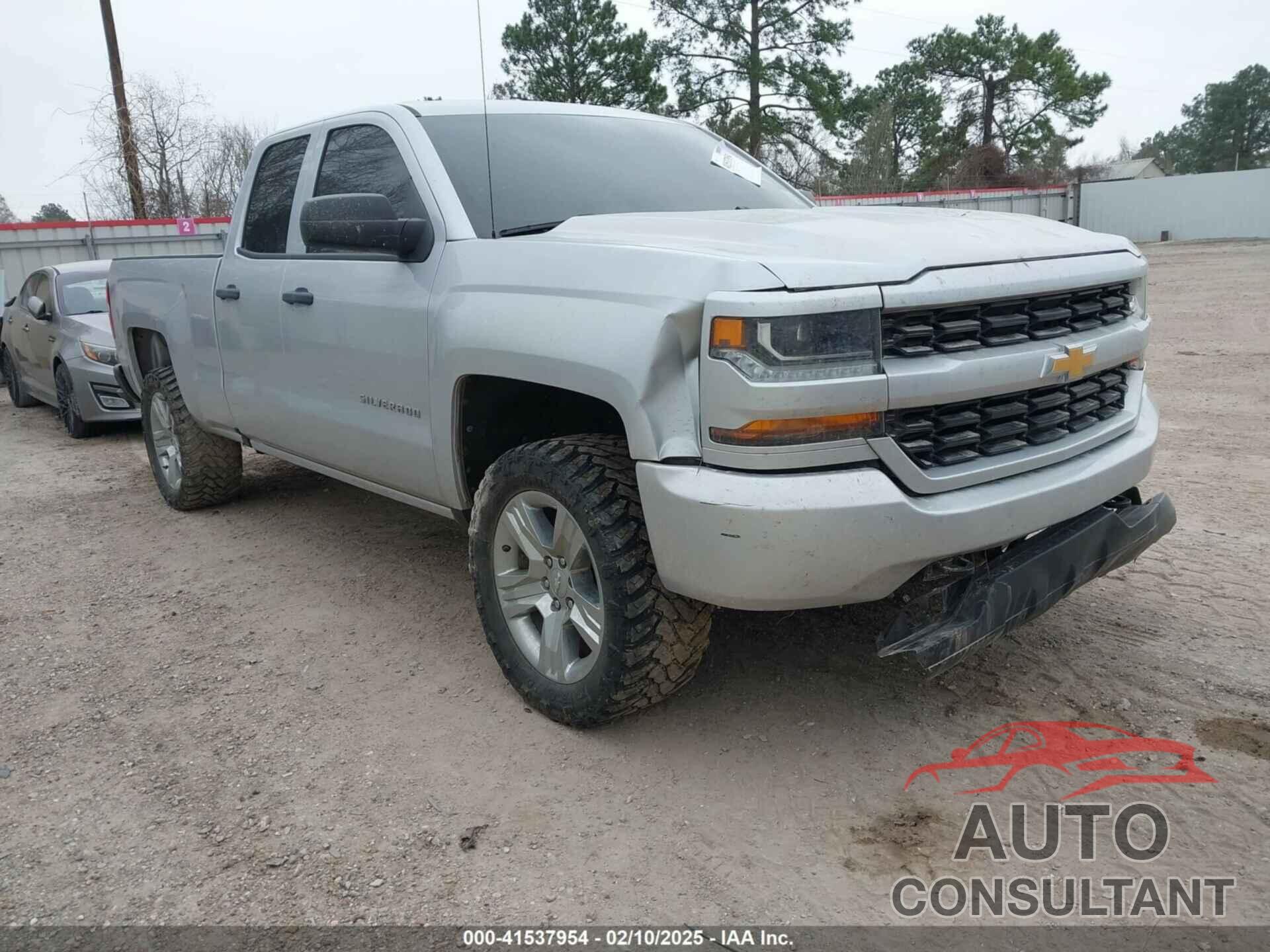CHEVROLET SILVERADO 1500 2017 - 1GCRCPEC2HZ383800