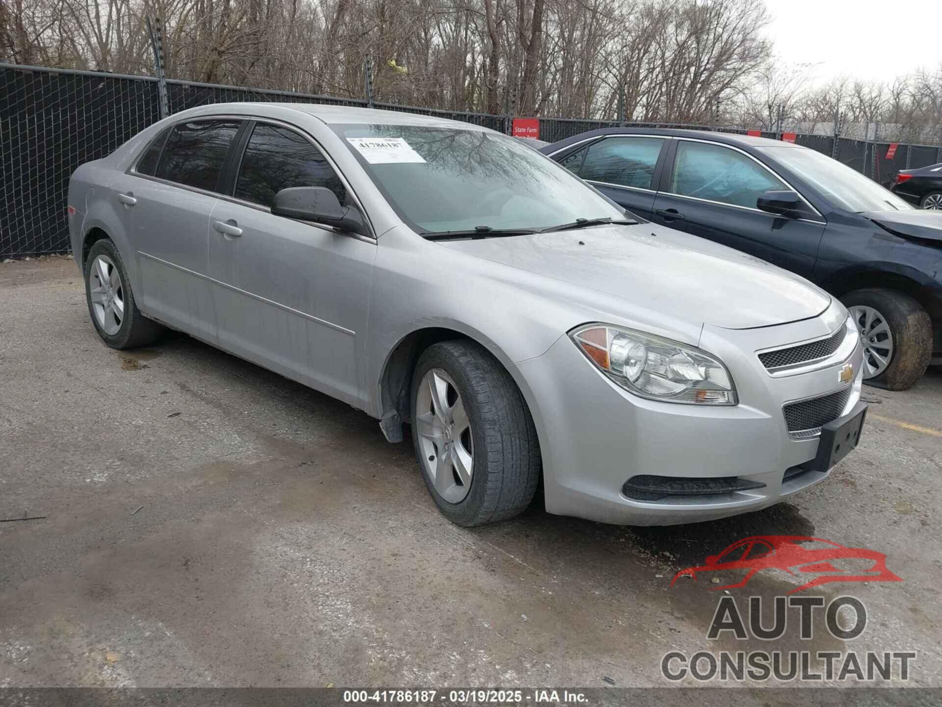 CHEVROLET MALIBU 2012 - 1G1ZA5EU7CF391123