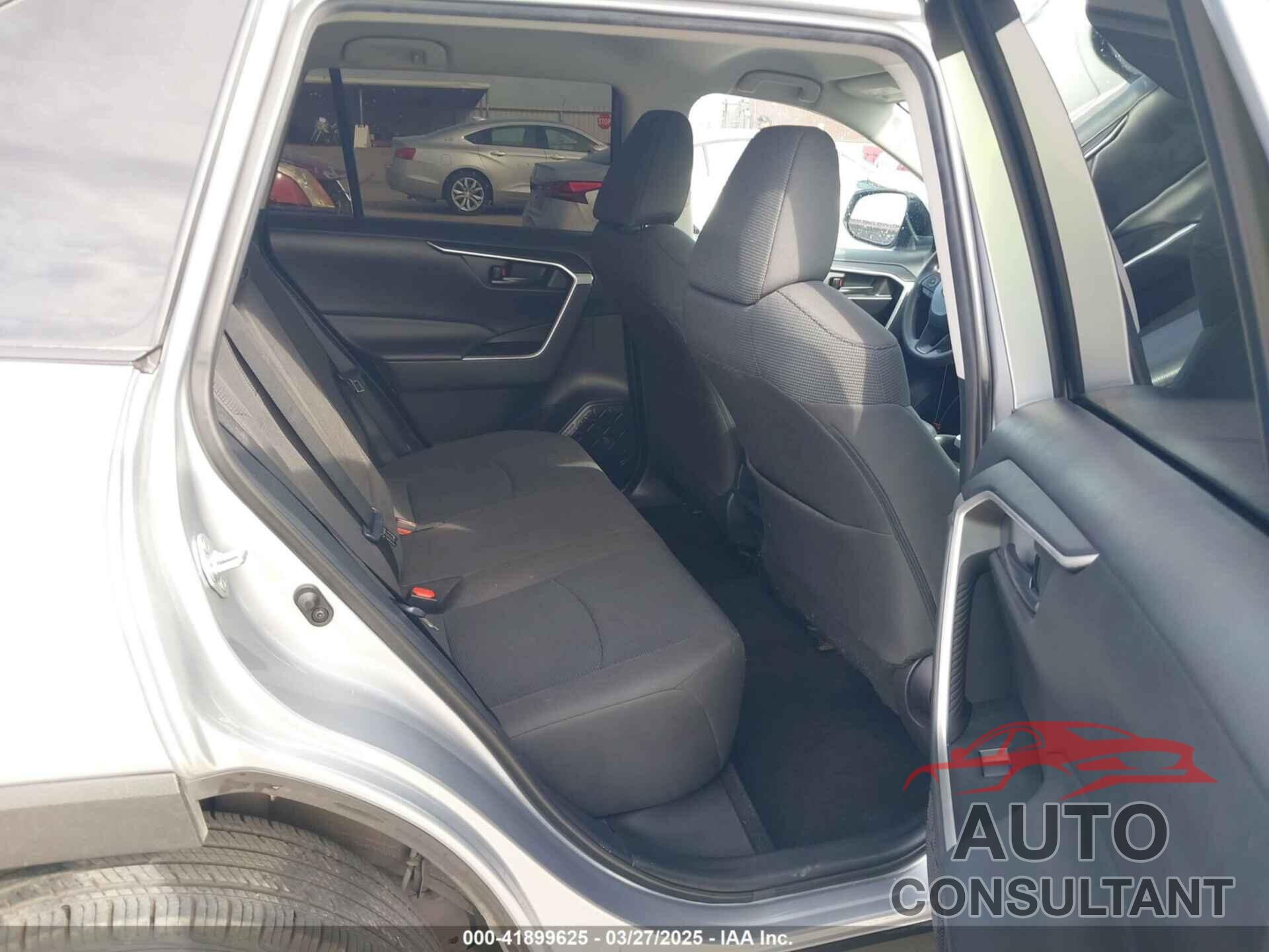 TOYOTA RAV4 2021 - 2T3H1RFV0MC116034