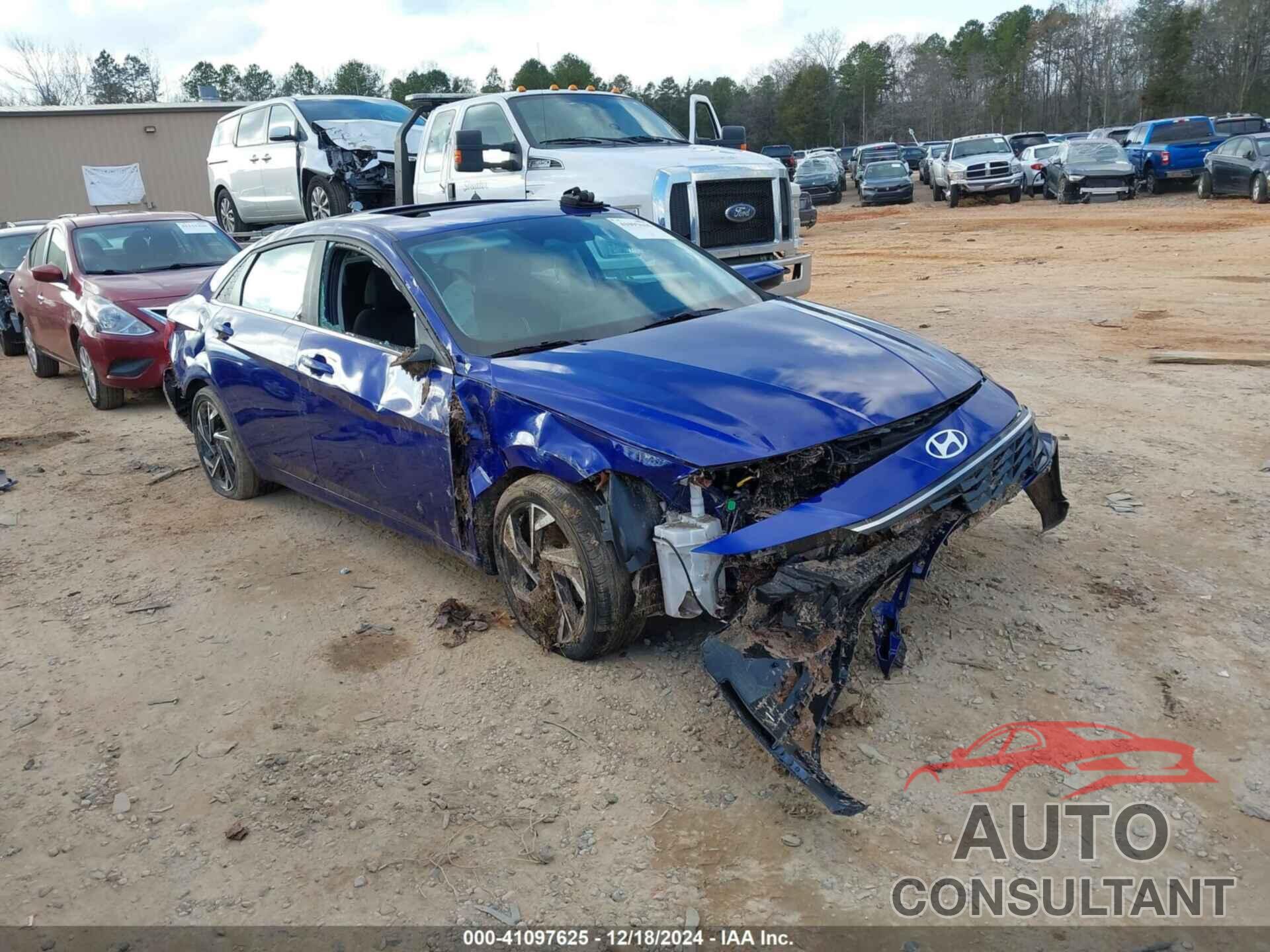 HYUNDAI ELANTRA 2024 - KMHLS4DG1RU647854