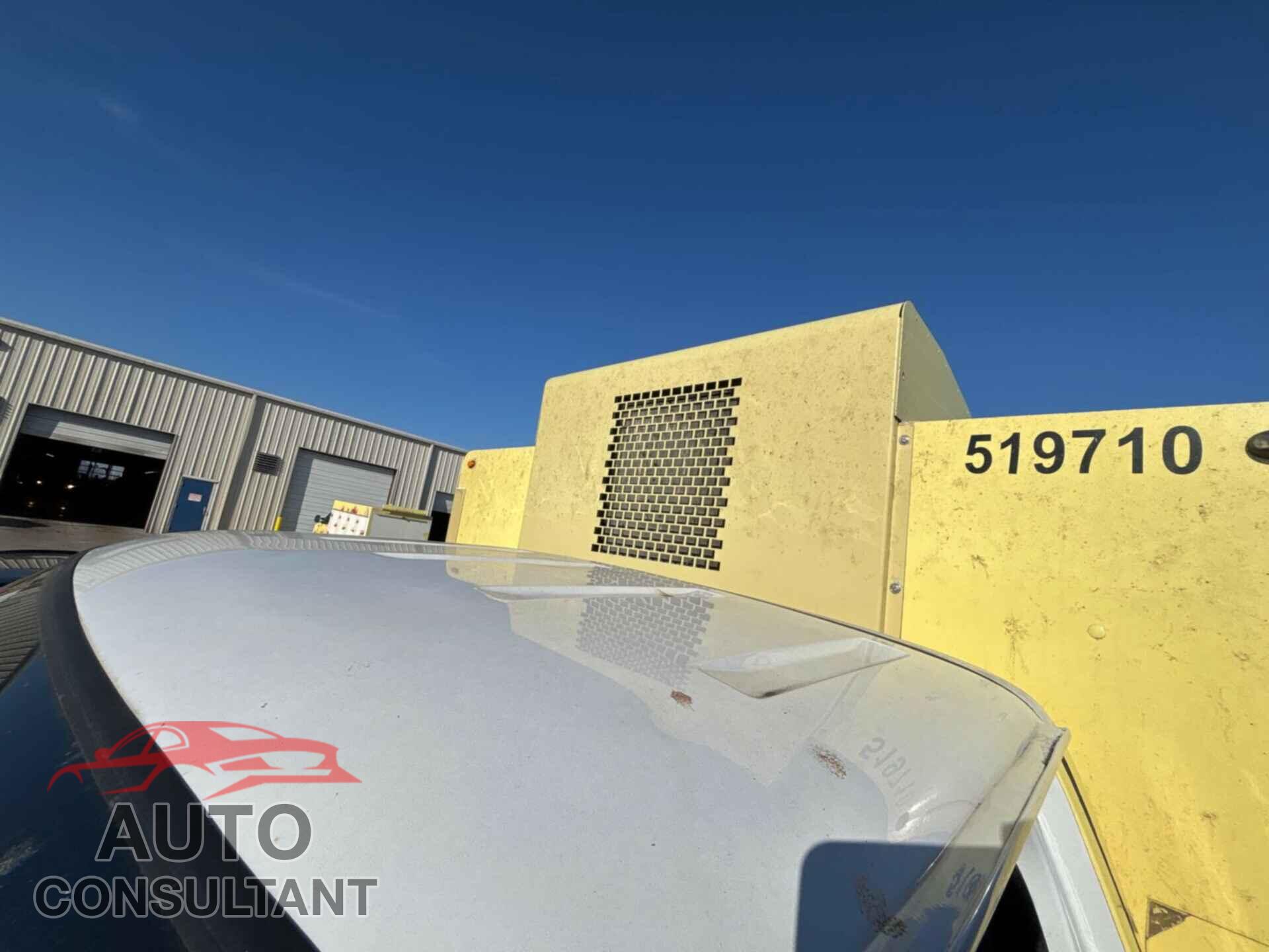 FORD ECONOLINE 2019 - 1FDXE4FS6KDC19326