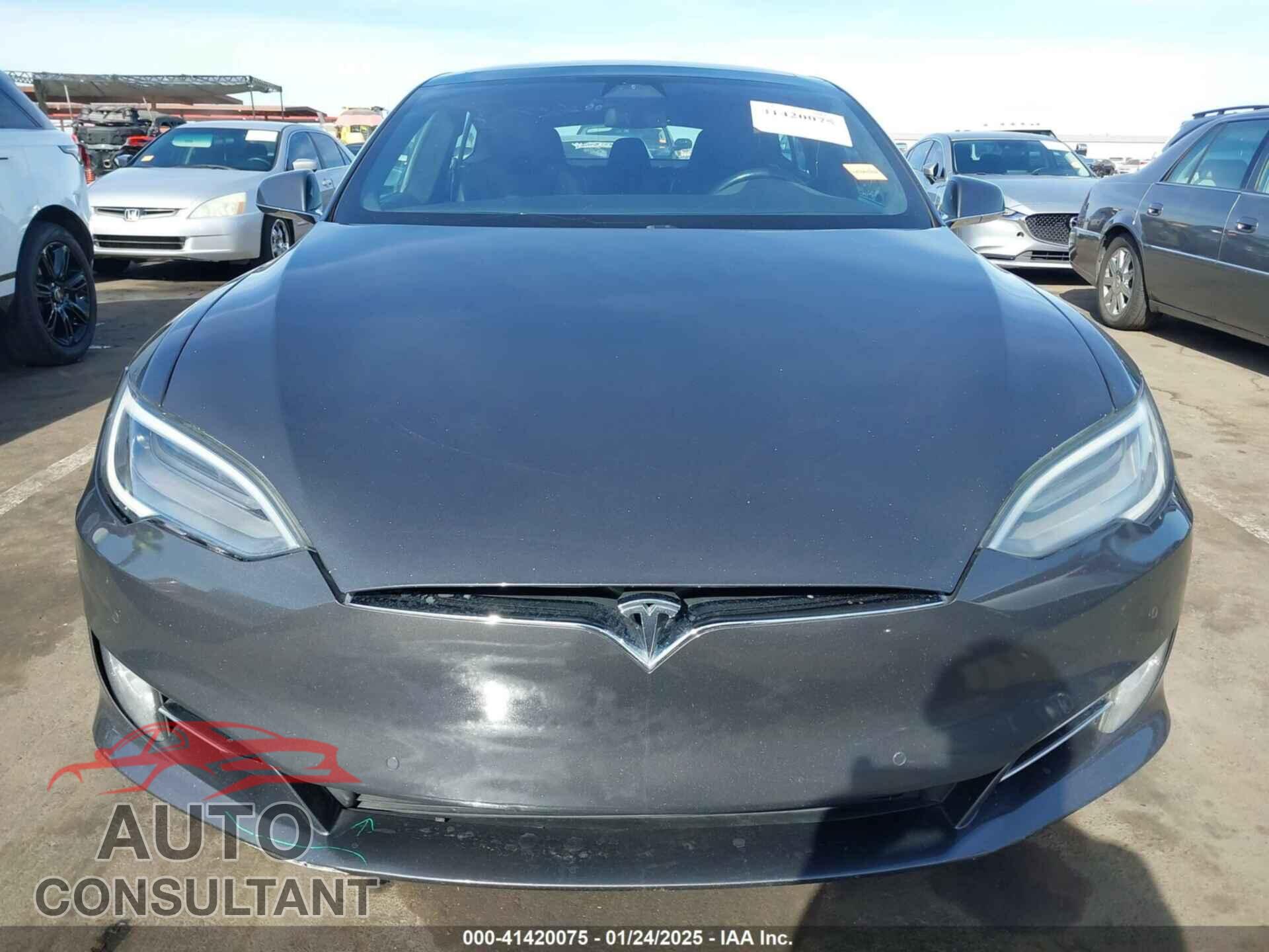 TESLA MODEL S 2017 - 5YJSA1E25HF204912