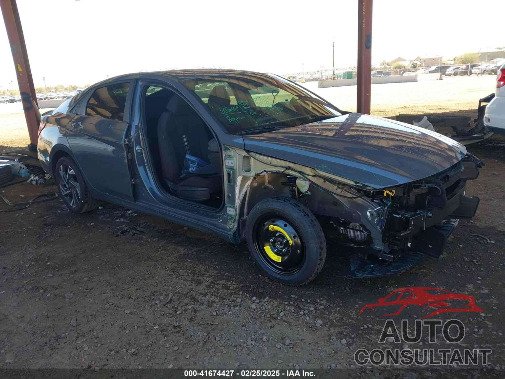 HYUNDAI ELANTRA 2025 - KMHLM4DG9SU869378