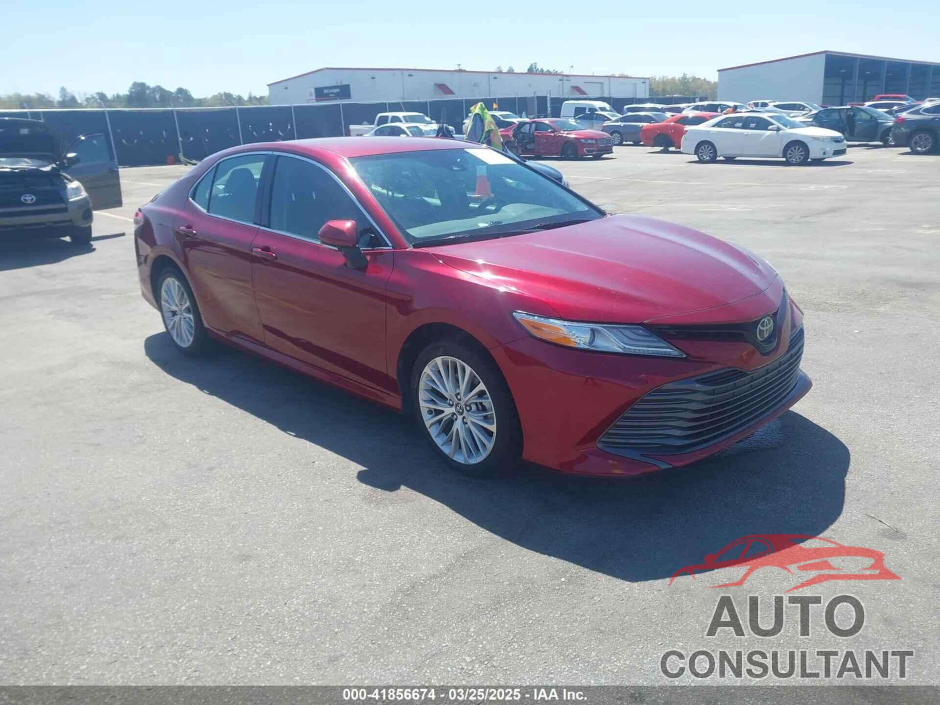 TOYOTA CAMRY 2019 - 4T1B11HK7KU728679
