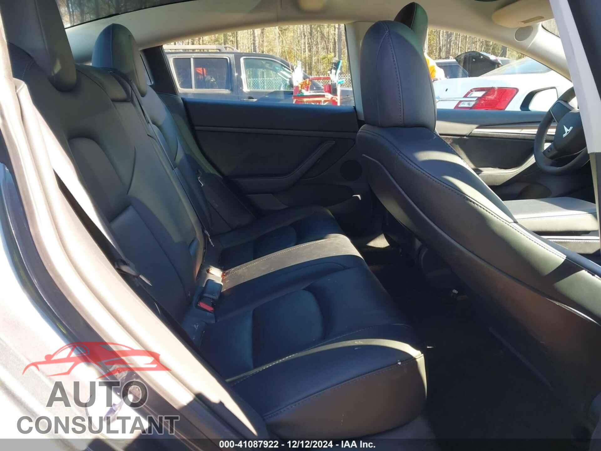 TESLA MODEL 3 2023 - 5YJ3E1EAXPF466701