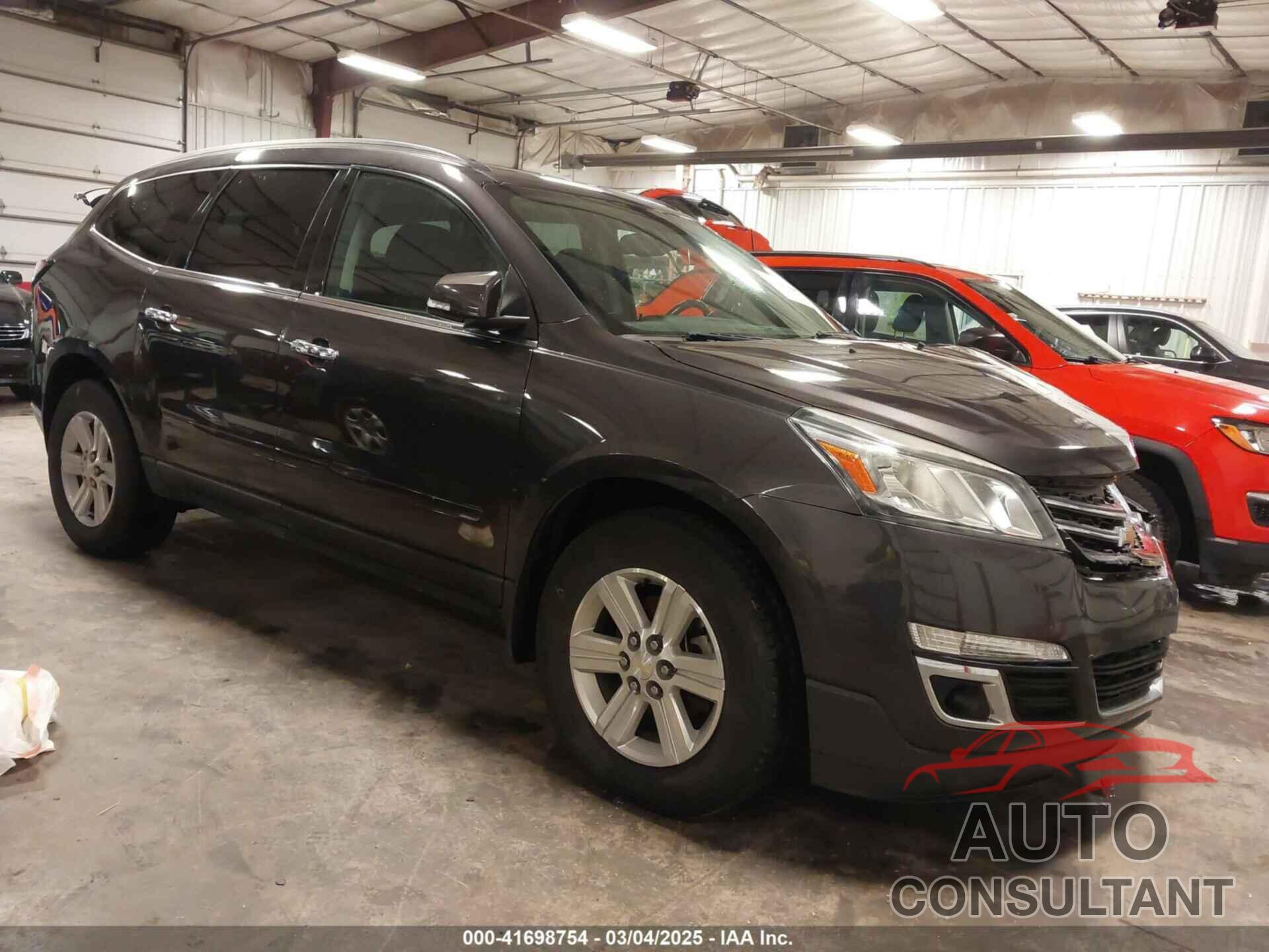 CHEVROLET TRAVERSE 2014 - 1GNKVHKD7EJ377409