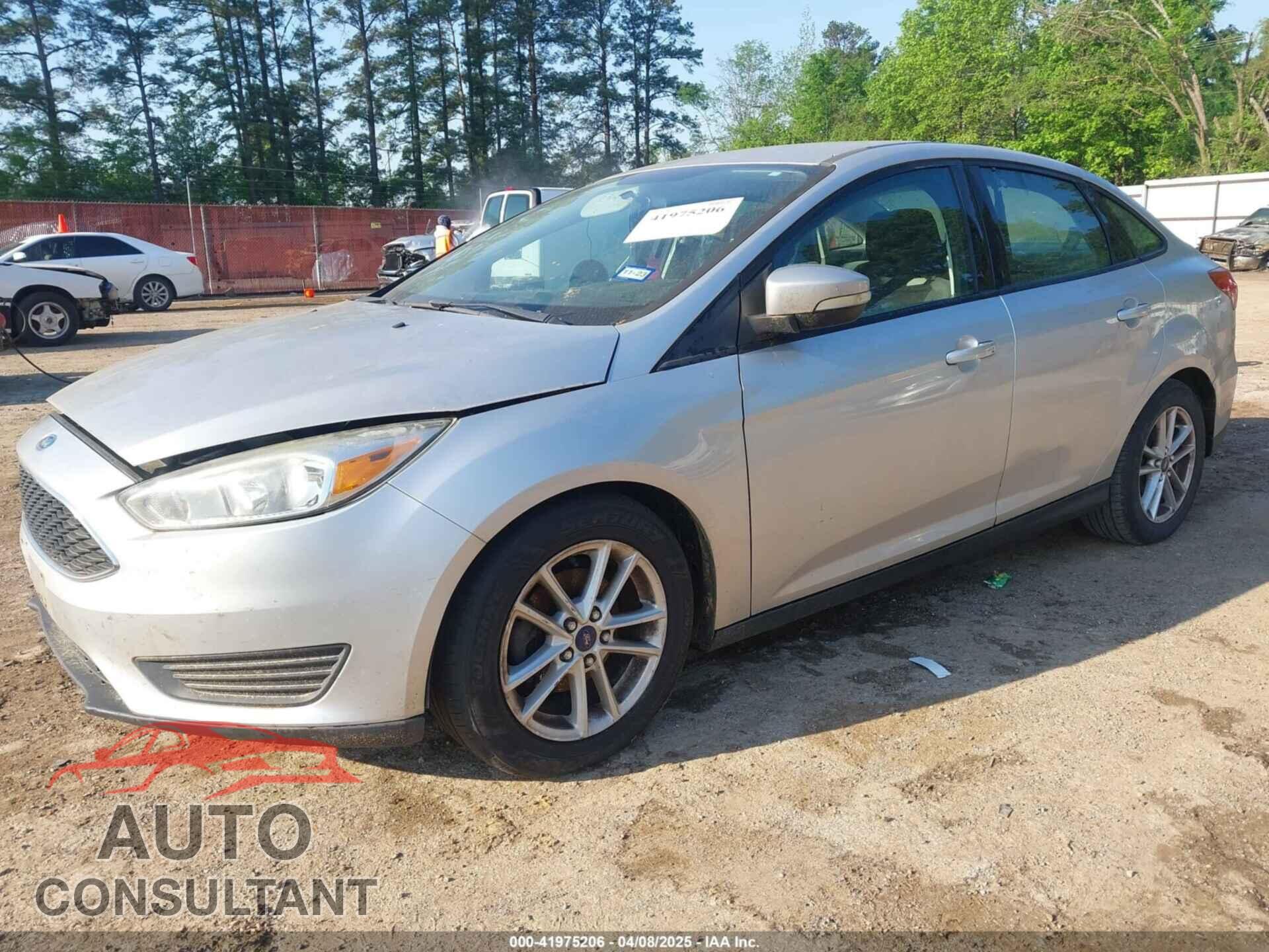 FORD FOCUS 2015 - 1FADP3F2XFL376533