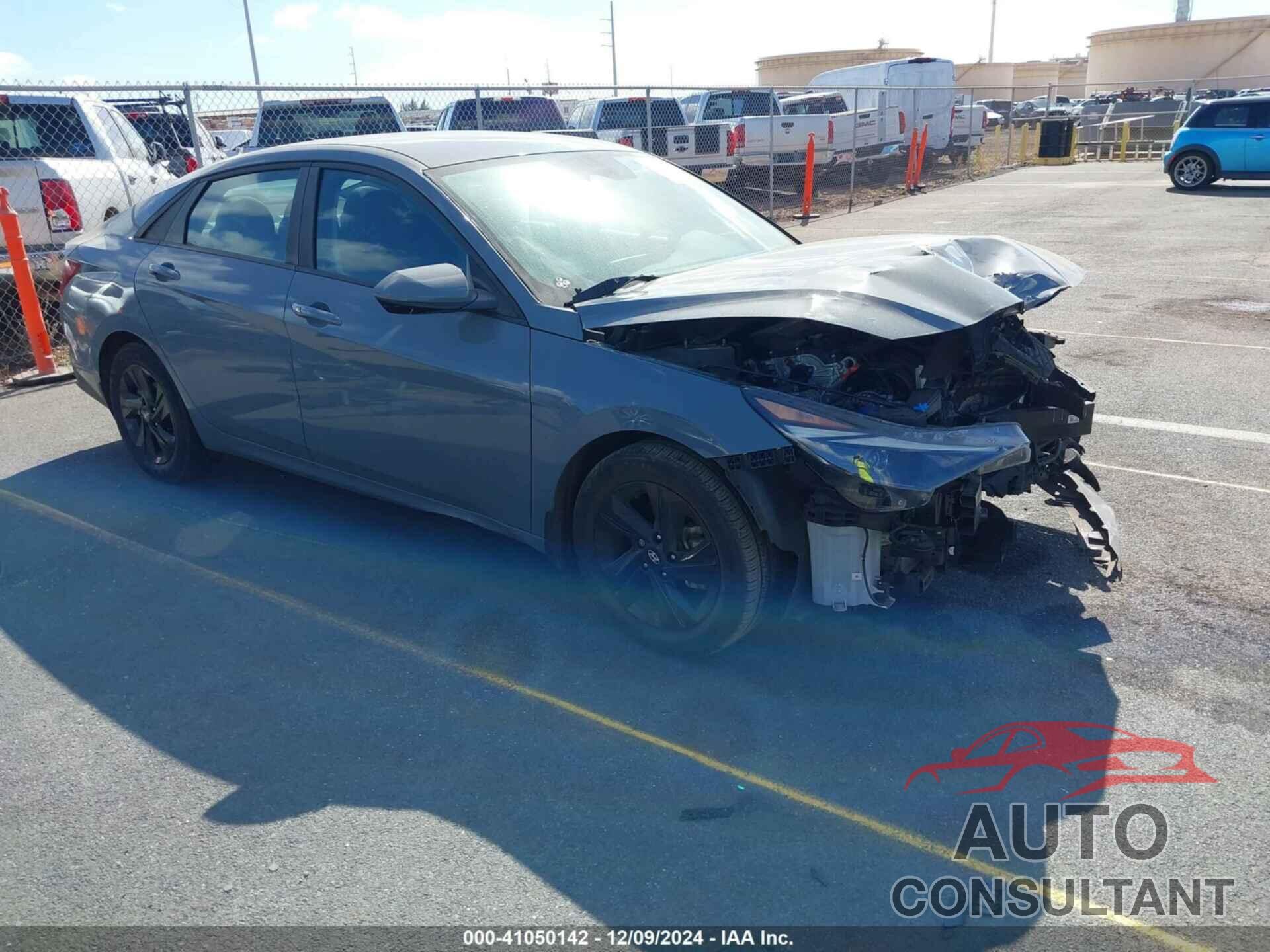 HYUNDAI ELANTRA 2022 - KMHLM4AG3NU312054