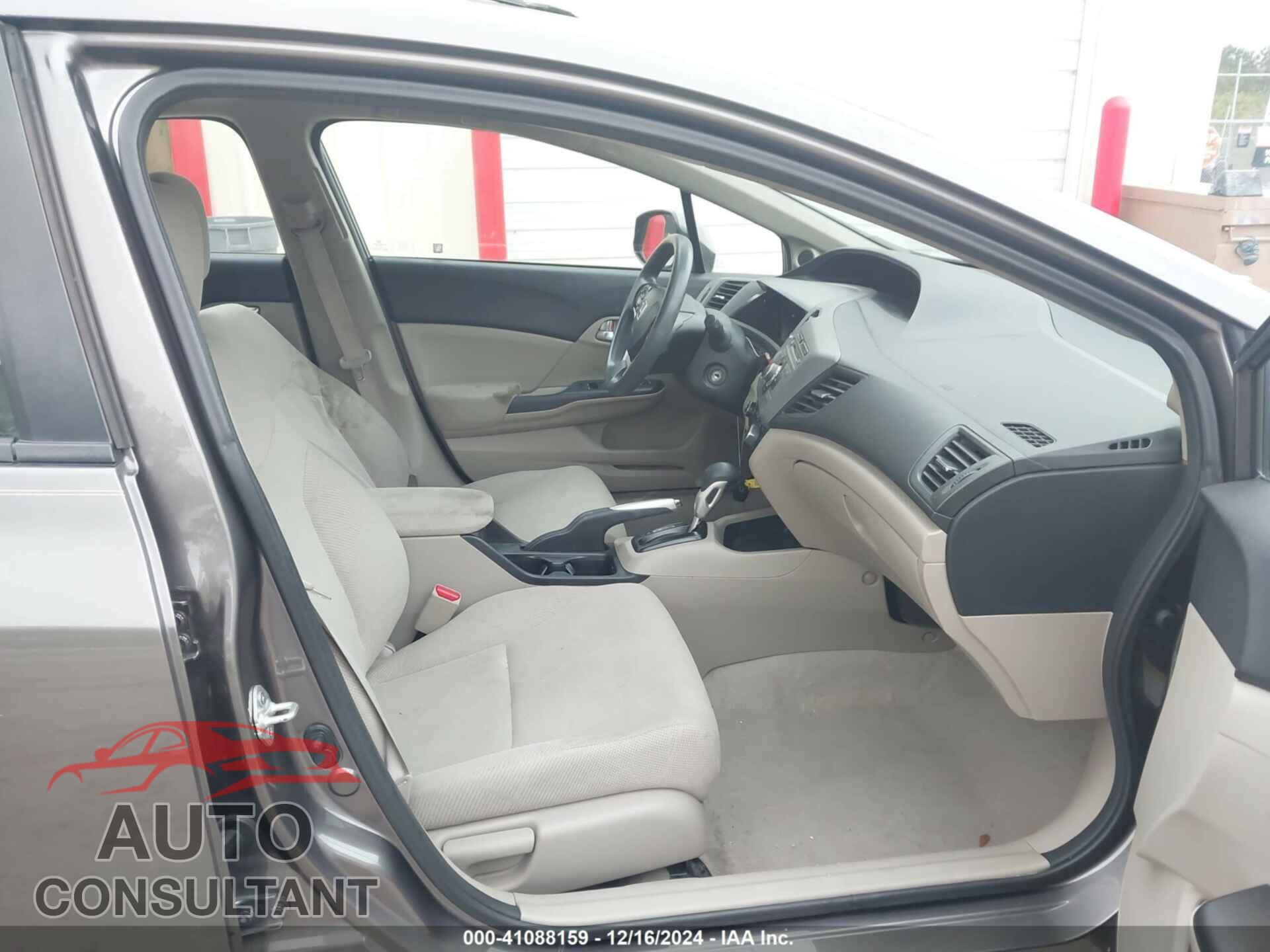 HONDA CIVIC 2012 - 19XFB2F80CE036330