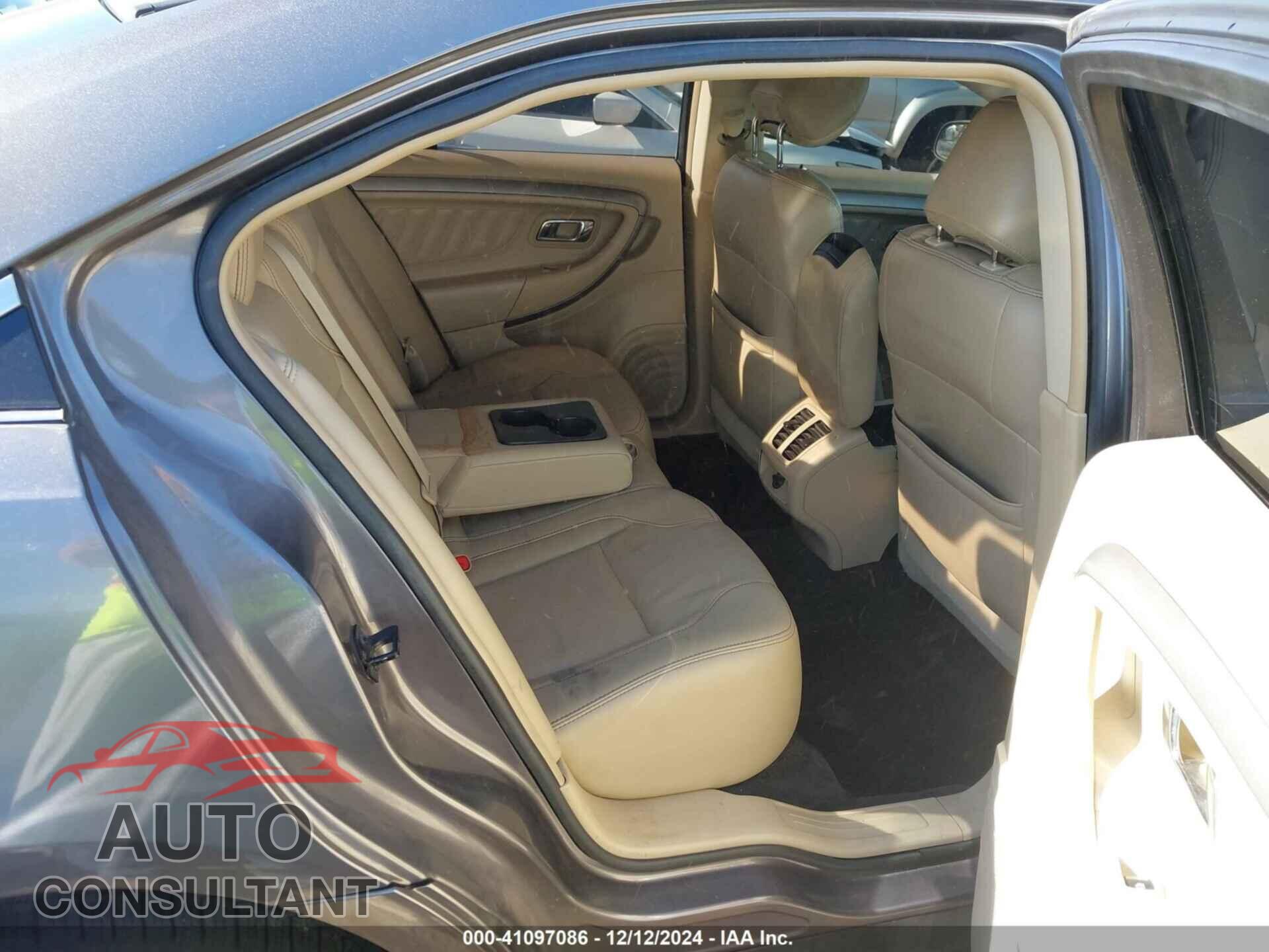 FORD TAURUS 2014 - 1FAHP2E85EG155236