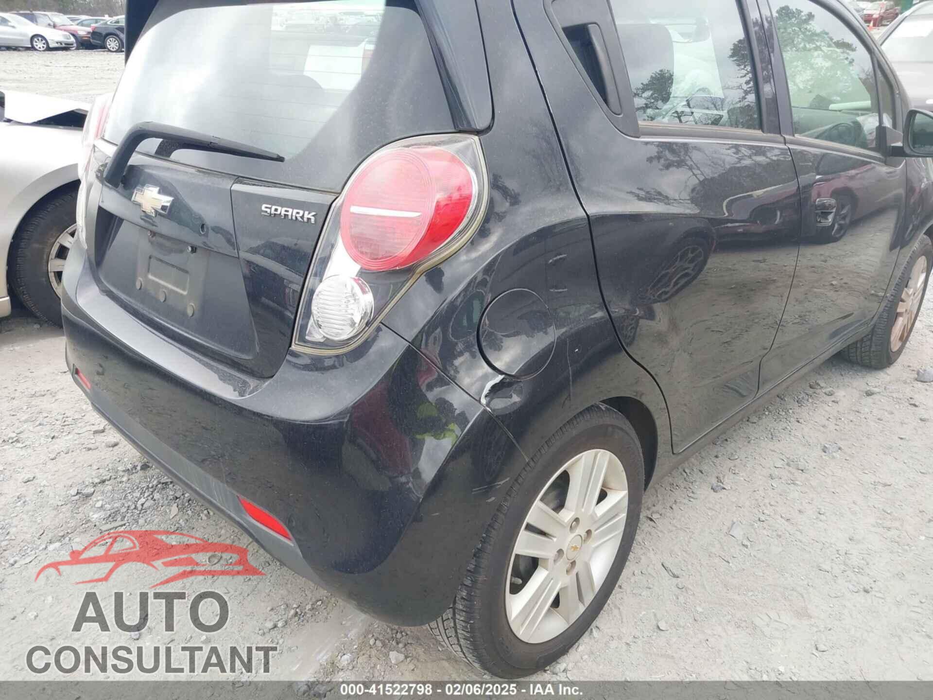 CHEVROLET SPARK 2015 - KL8CB6S99FC746582