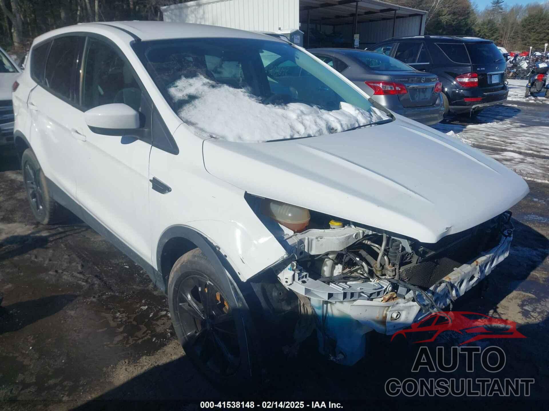 FORD ESCAPE 2017 - 1FMCU9GD5HUE49141