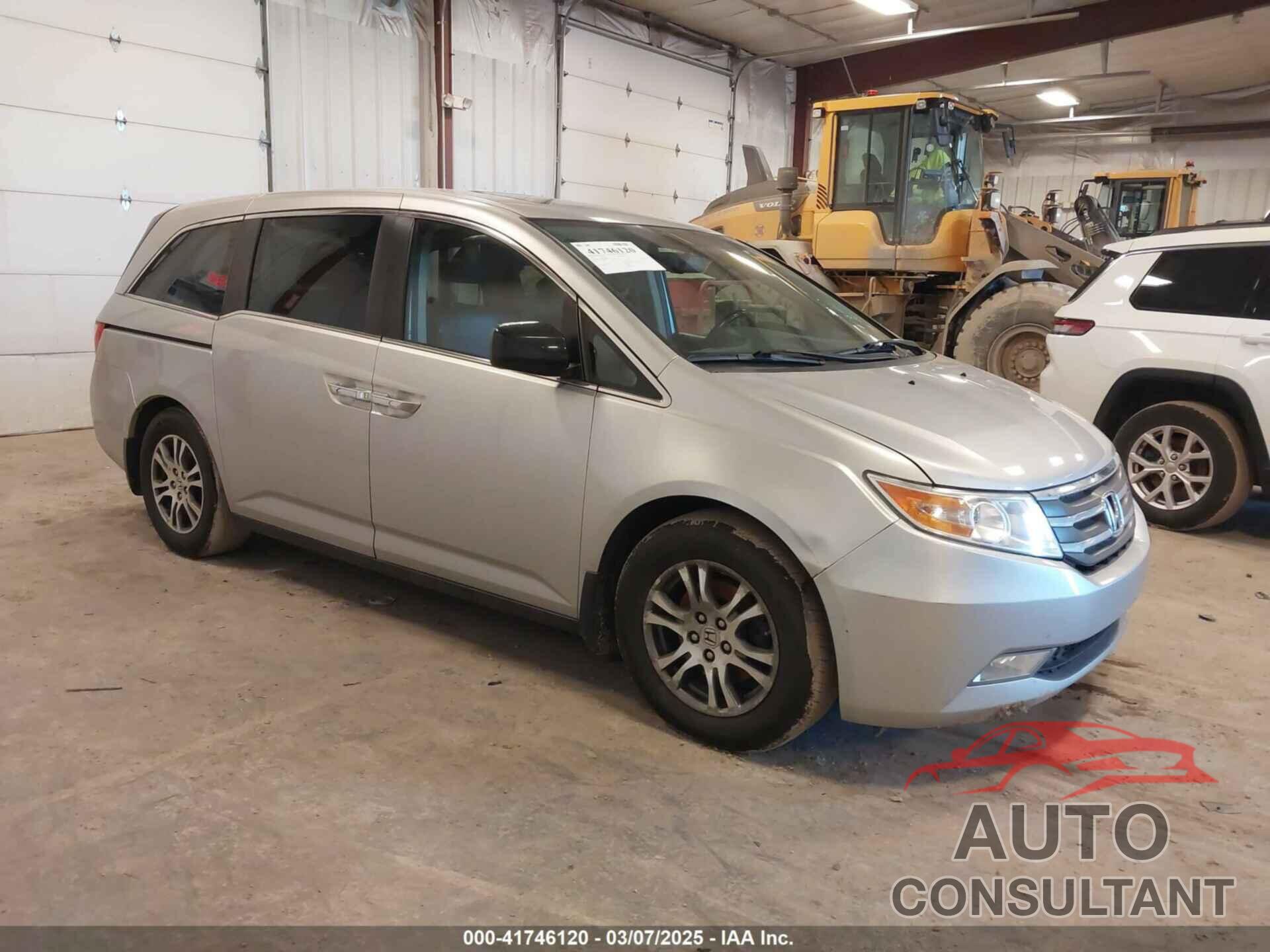 HONDA ODYSSEY 2013 - 5FNRL5H60DB081500