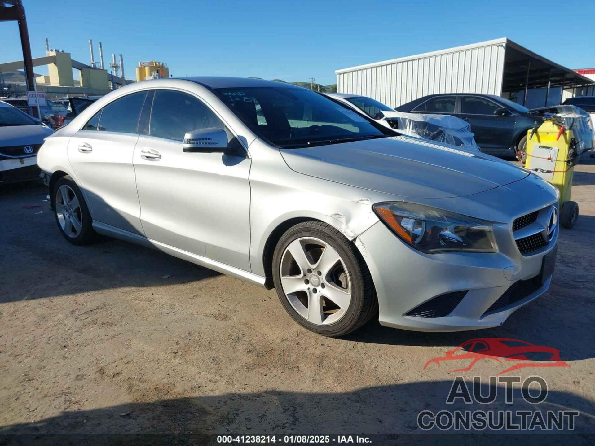 MERCEDES-BENZ CLA 250 2016 - WDDSJ4GB3GN311879
