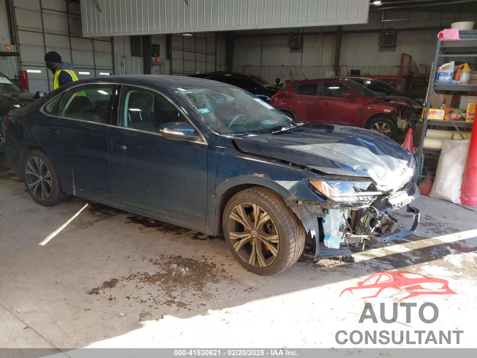 VOLKSWAGEN PASSAT 2020 - 1VWCA7A34LC025625