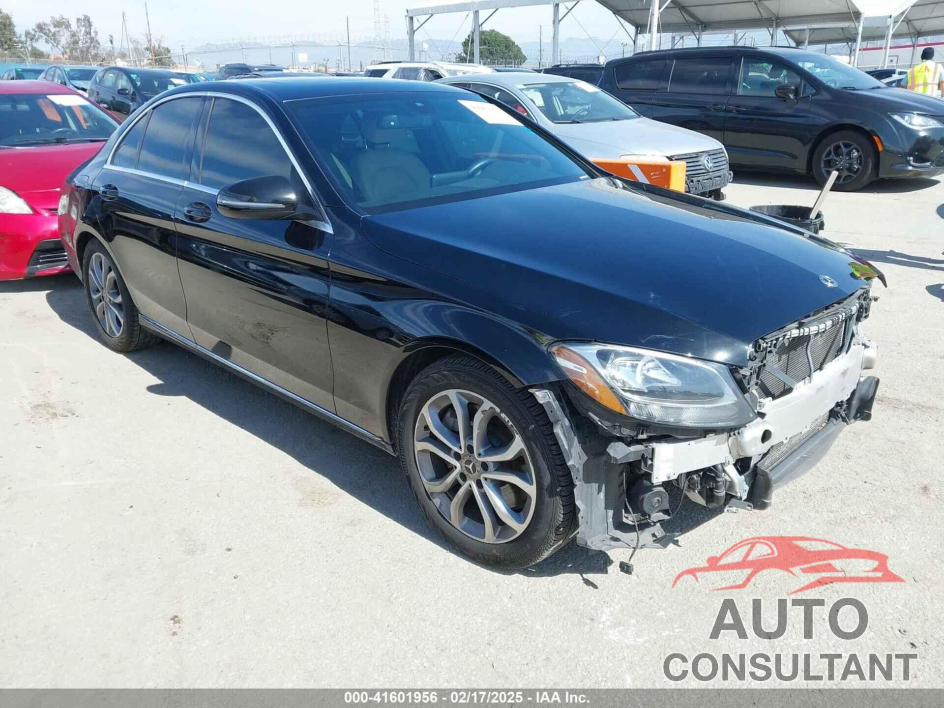 MERCEDES-BENZ C 300 2018 - 55SWF4JB2JU267884